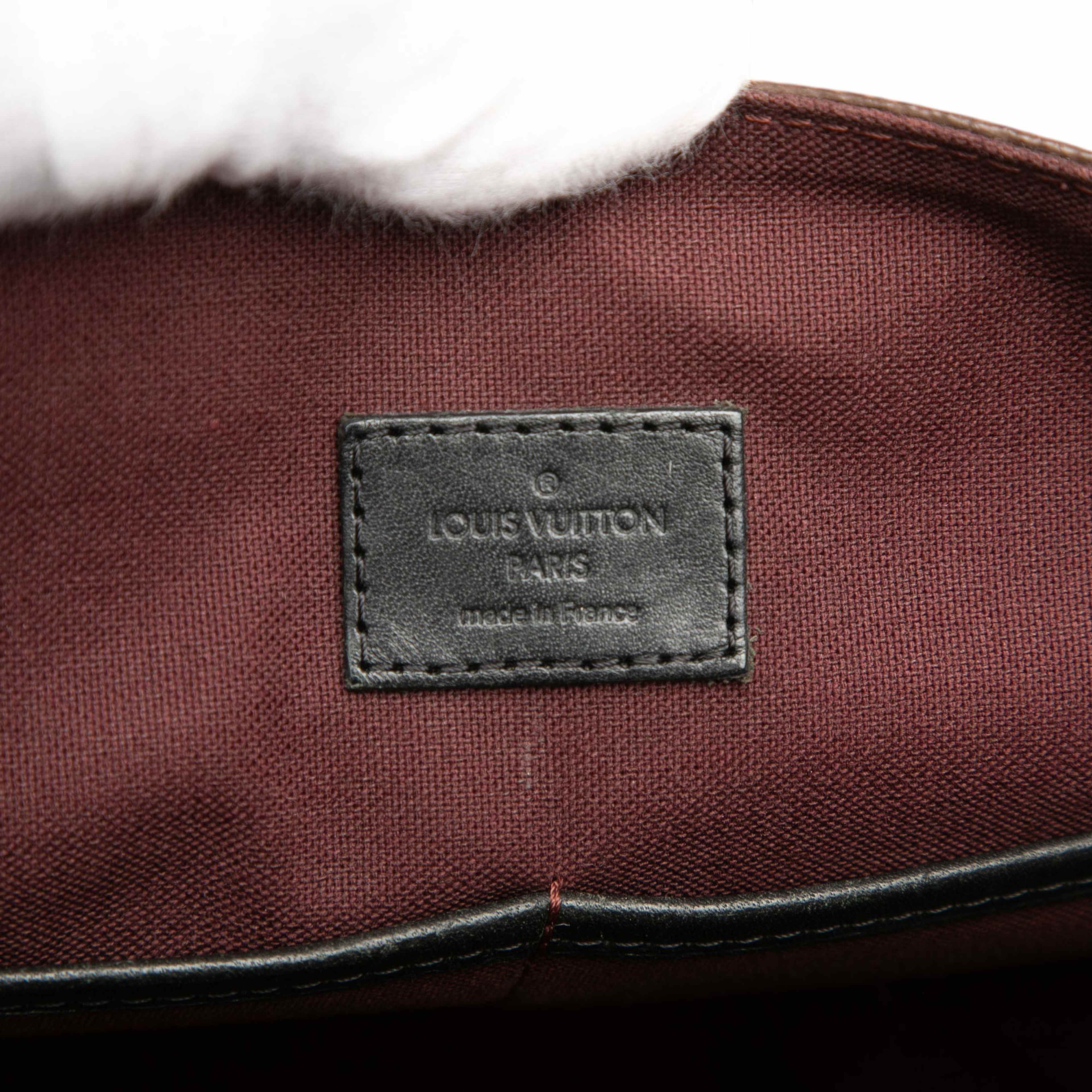 Louis Vuitton Monogram Macassar Bass Mm, från Luxclusif, i färgen brown. Klicka för att öppna bilden i stort format