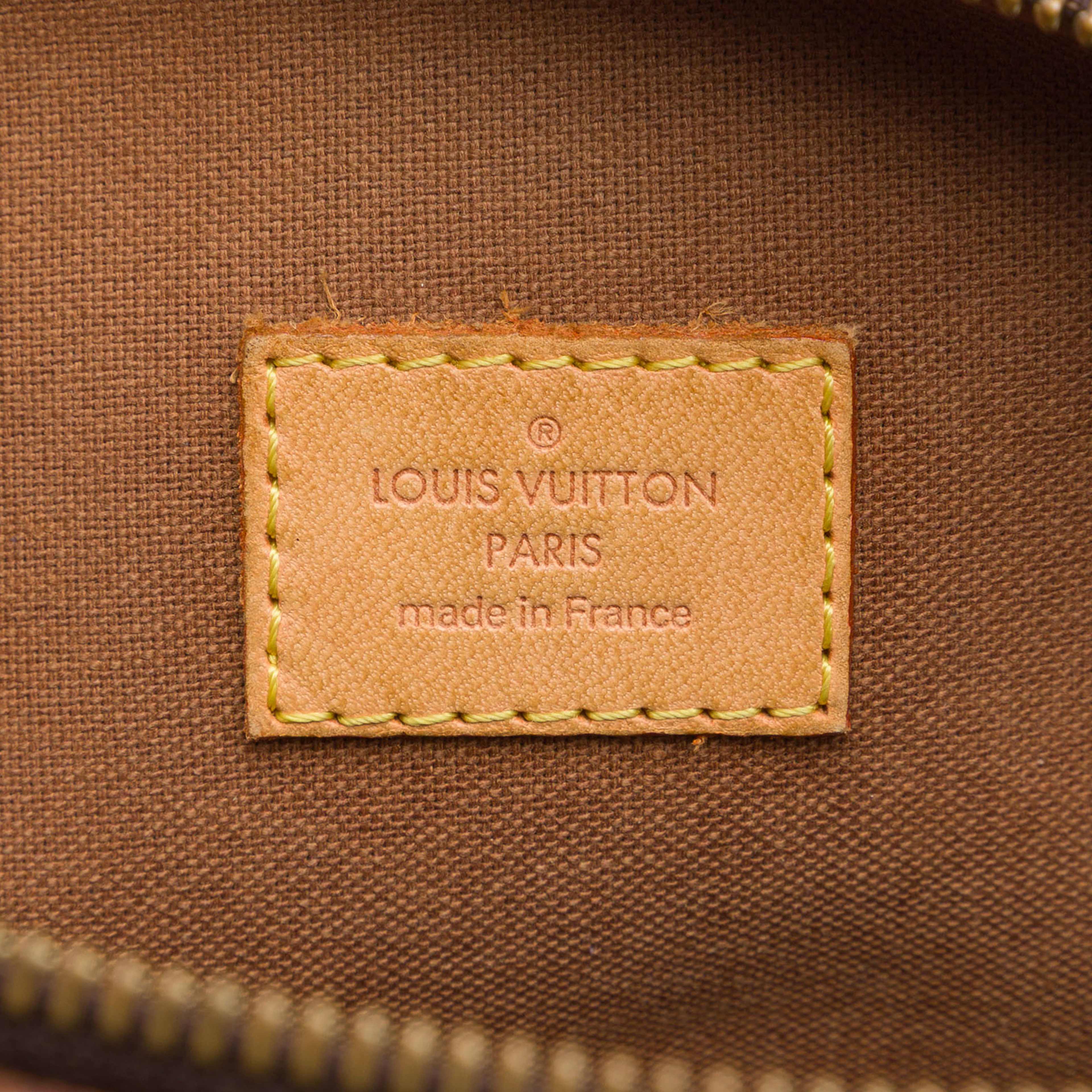 Louis Vuitton Monogram Lockit Pm, från Luxclusif, i färgen brun. Klicka för att öppna bilden i stort format