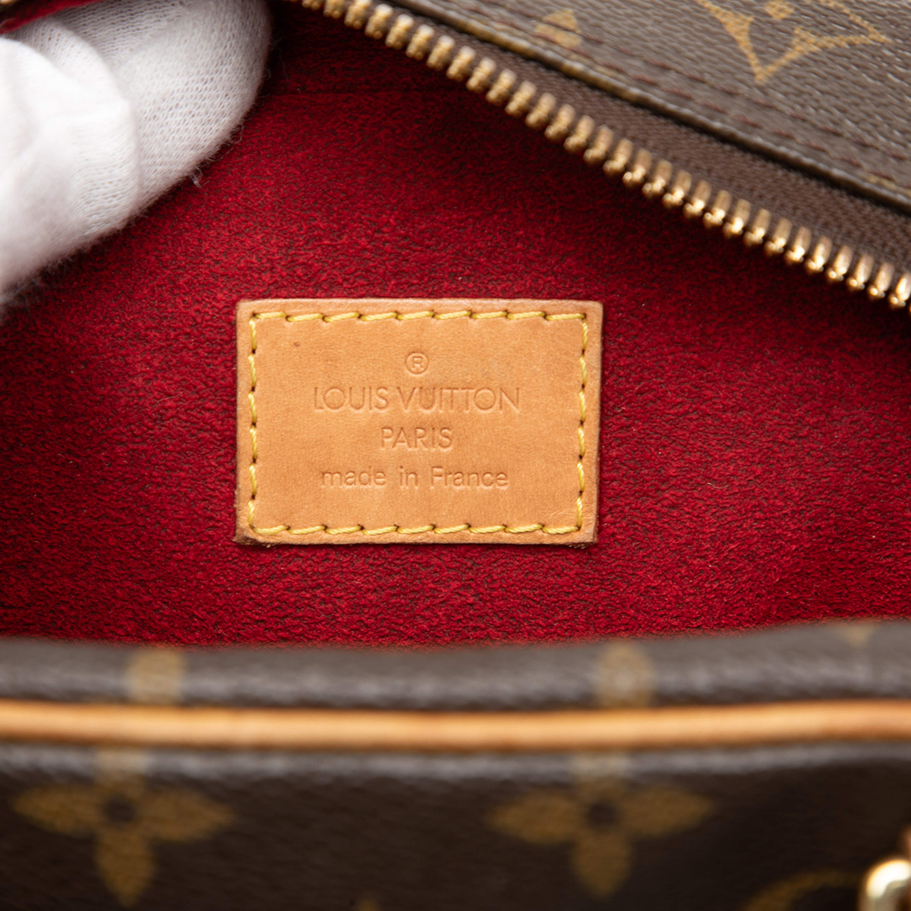 Louis Vuitton Monogram Excentri Cite, från Luxclusif, i färgen brown. Klicka för att öppna bilden i stort format