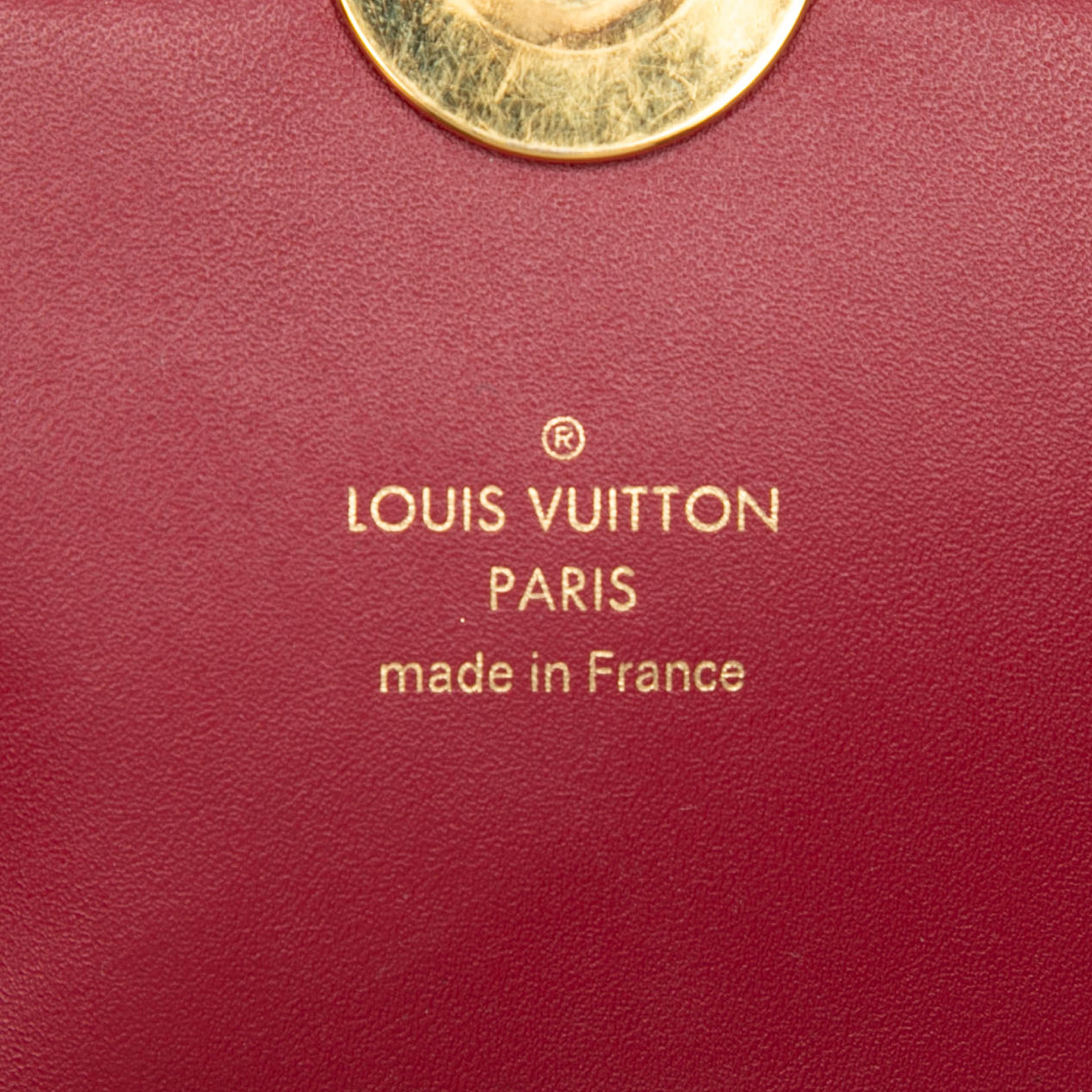 Louis Vuitton Monogram Flore Wallet On Chain, från Luxclusif, i färgen brown. Klicka för att öppna bilden i stort format