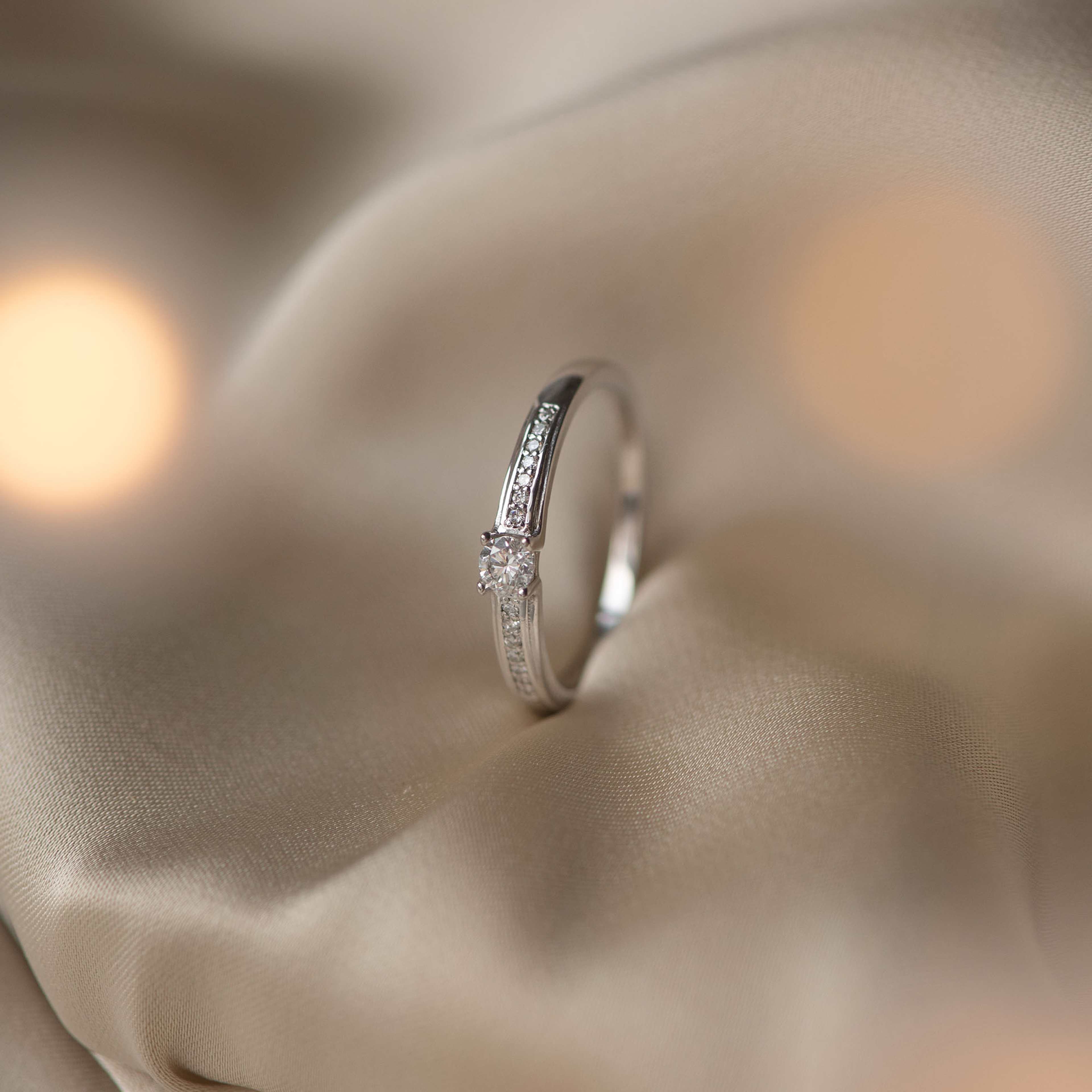 De La Paix Vitt Guld Ring