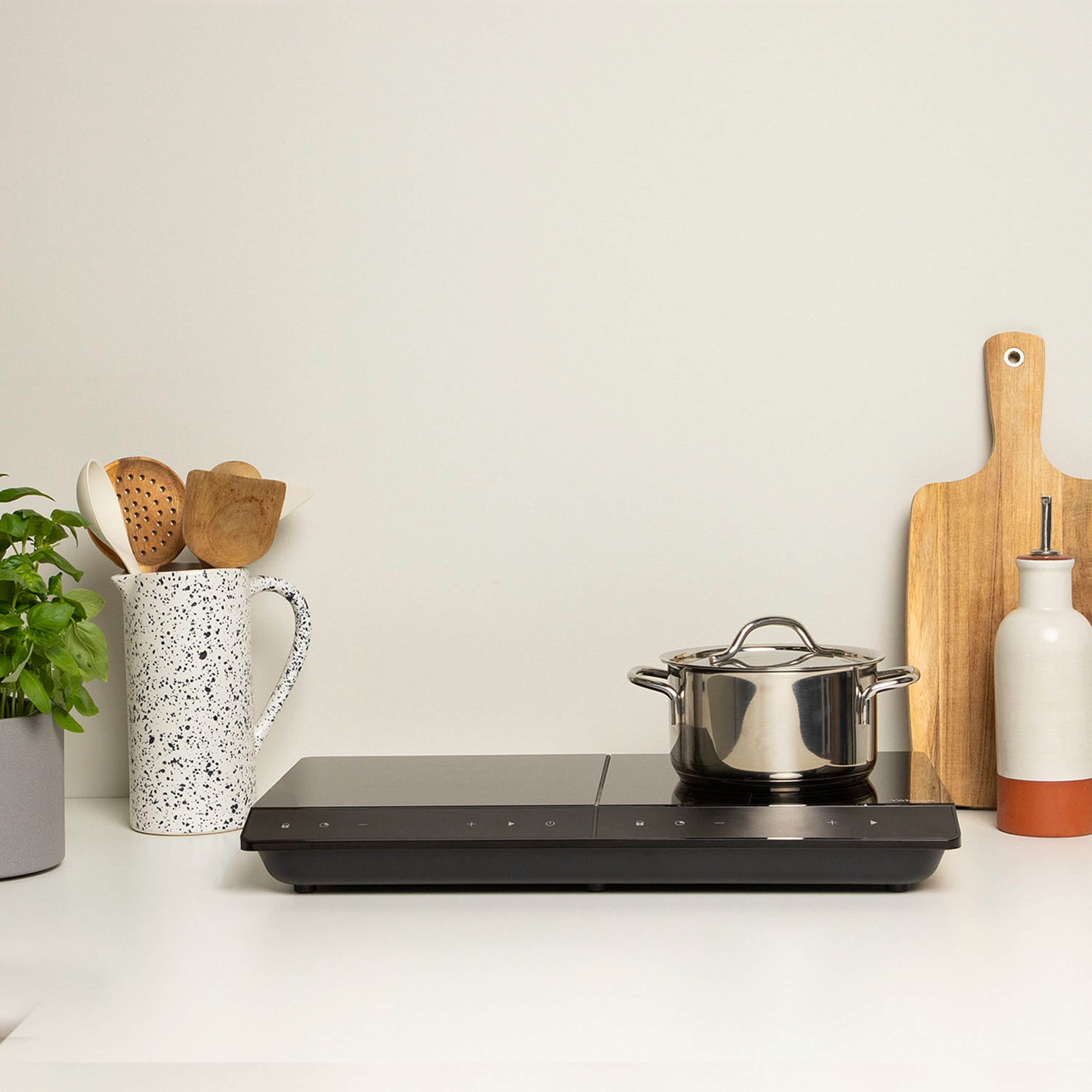 Induktionsplatta Dubbel Ik-6162 19&16cm Lcd Touch, från Tristar, i färgen svart. Klicka för att öppna bilden i stort format