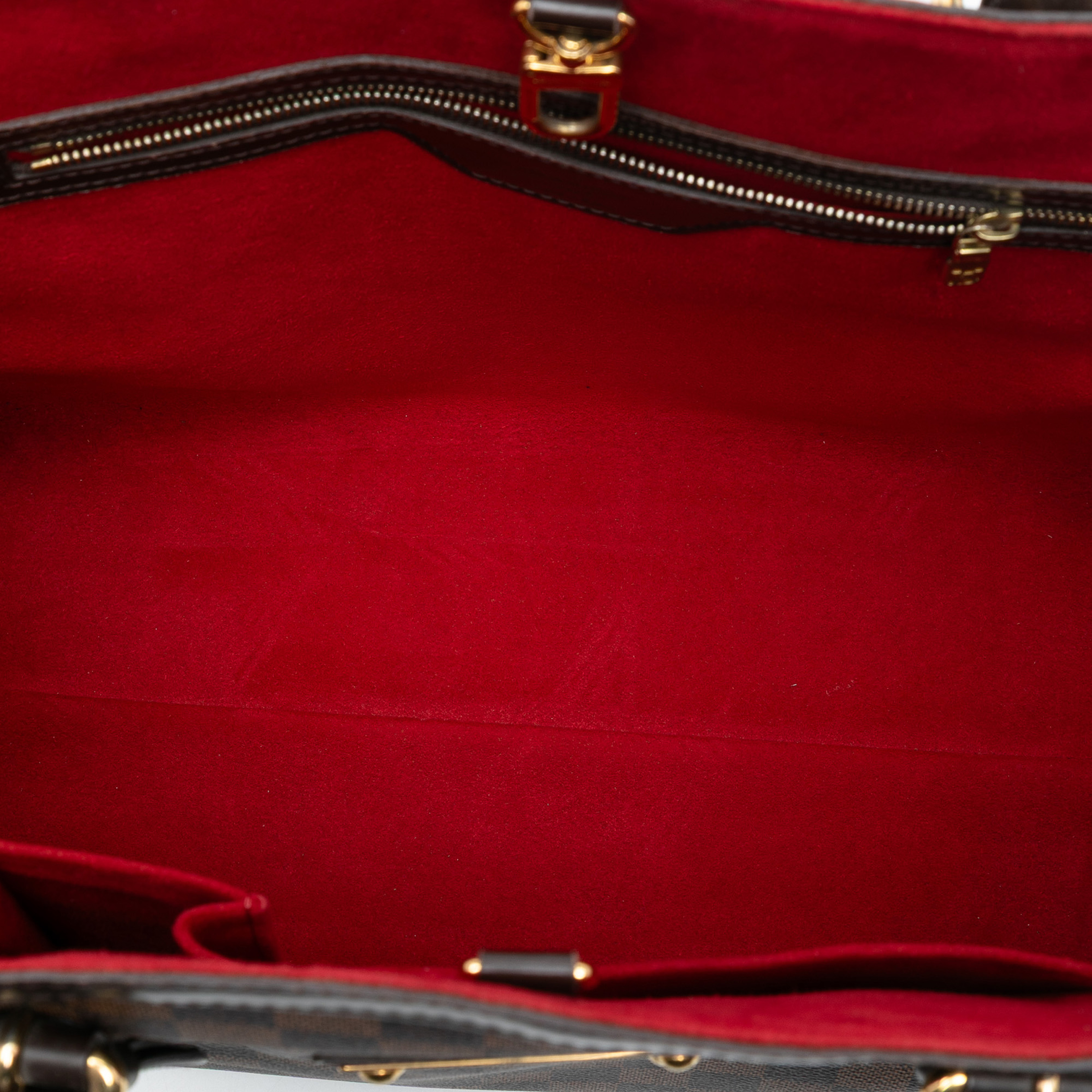 Louis Vuitton Damier Ebene Hampstead Mm, från Luxclusif, i färgen brown. Klicka för att öppna bilden i stort format