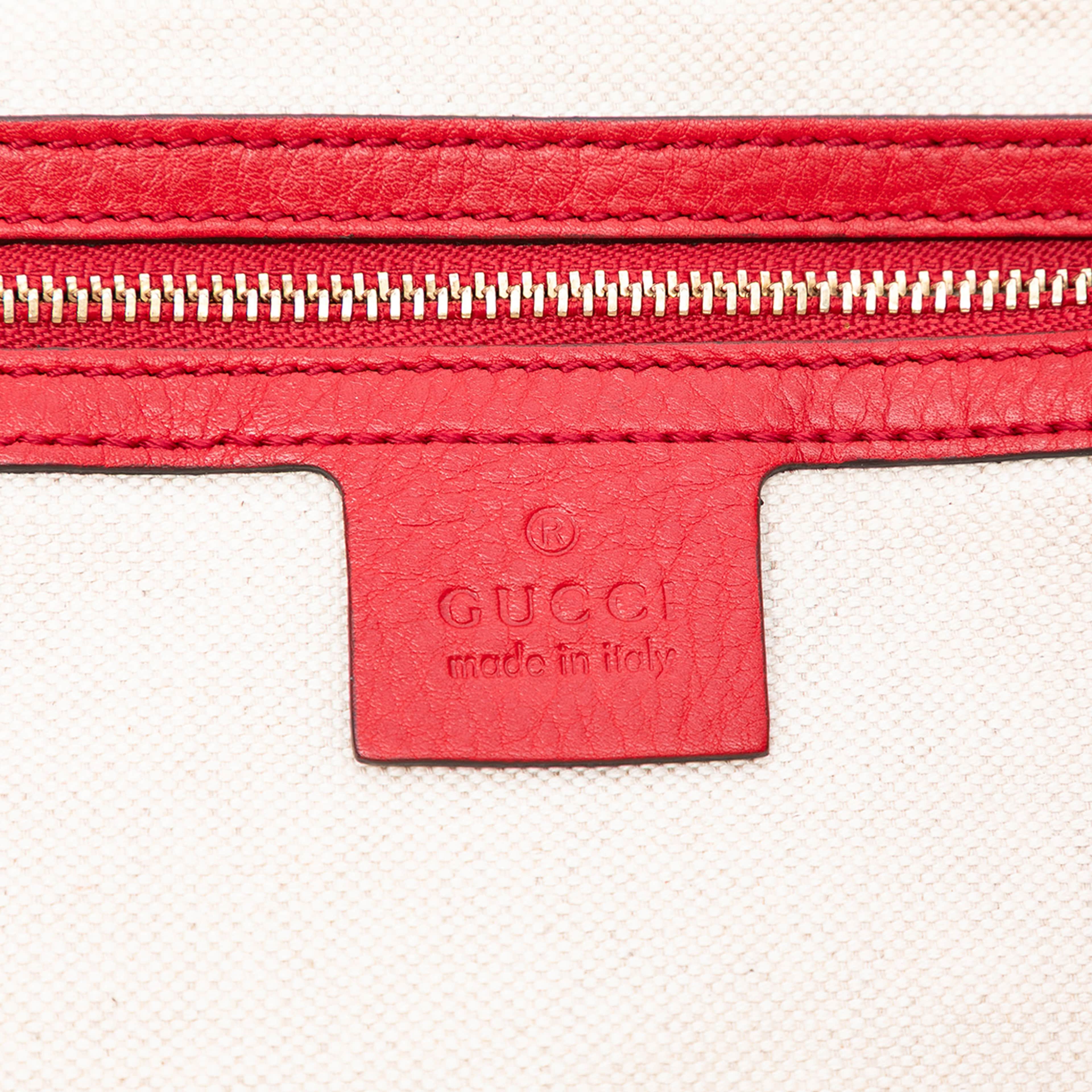 Gucci Large Leather Soho Working Tote, från Luxclusif, i färgen red. Klicka för att öppna bilden i stort format