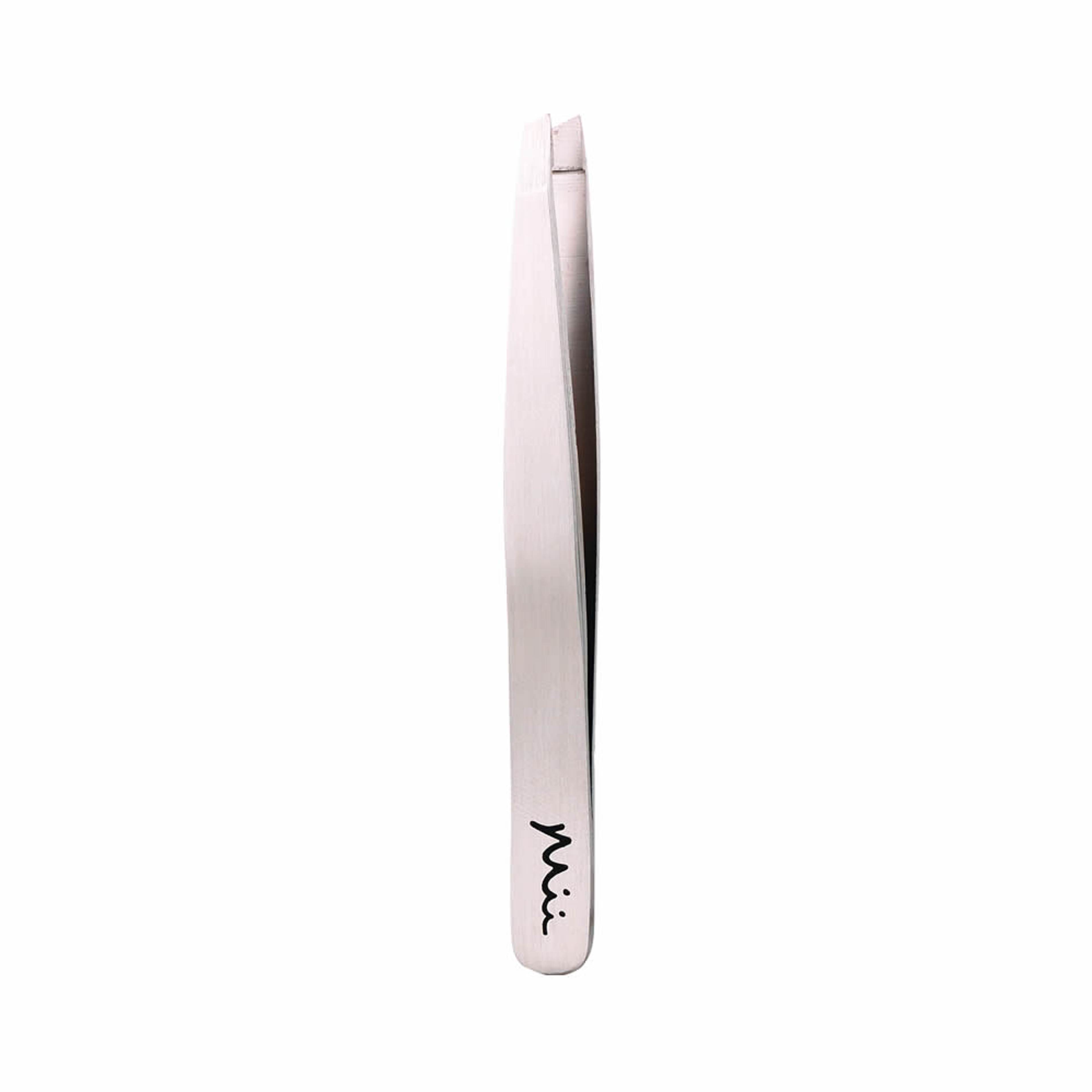 Definitive Slanted Tweezers