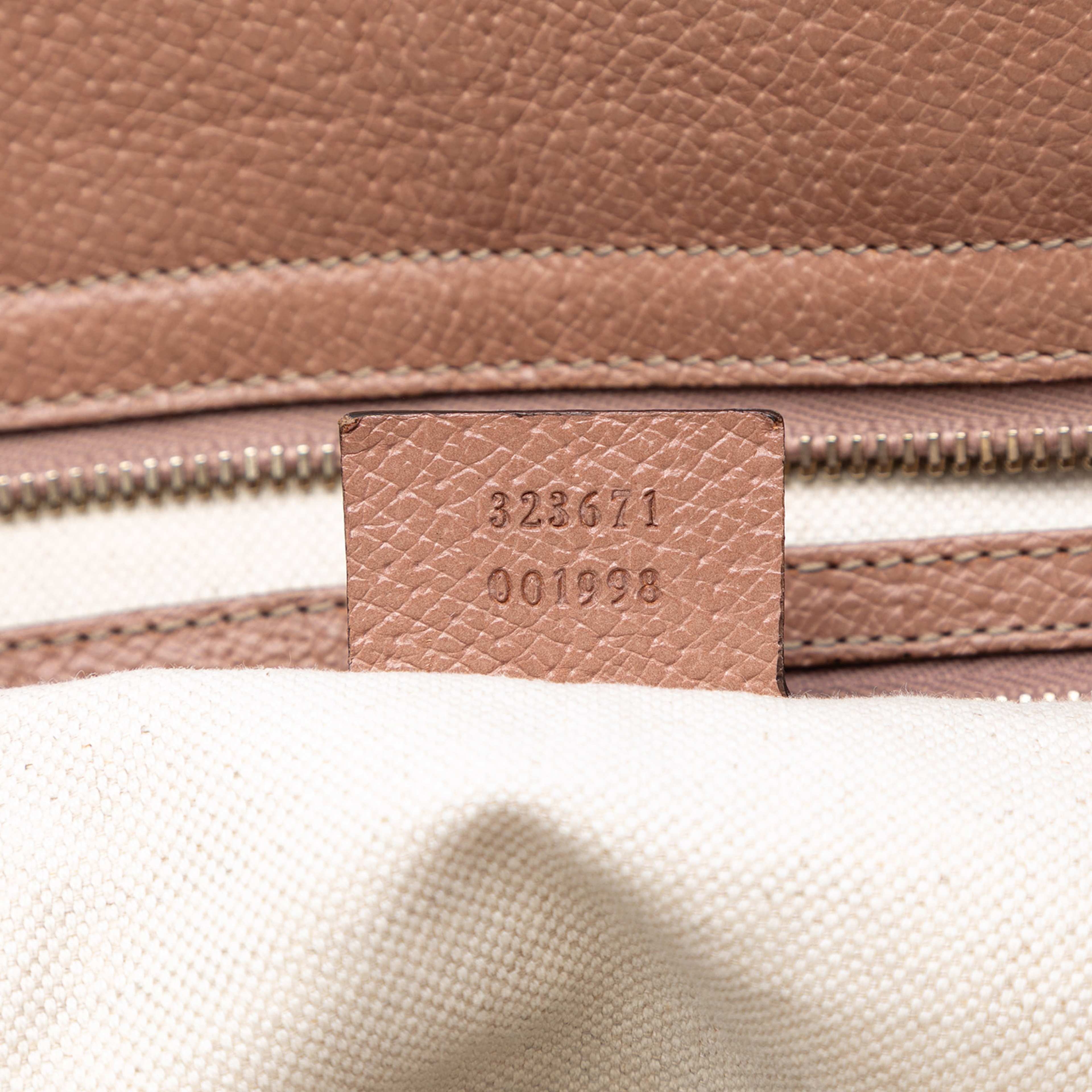 Gucci Gg Canvas And Leather Bree Tote, från Luxclusif, i färgen rose gold. Klicka för att öppna bilden i stort format