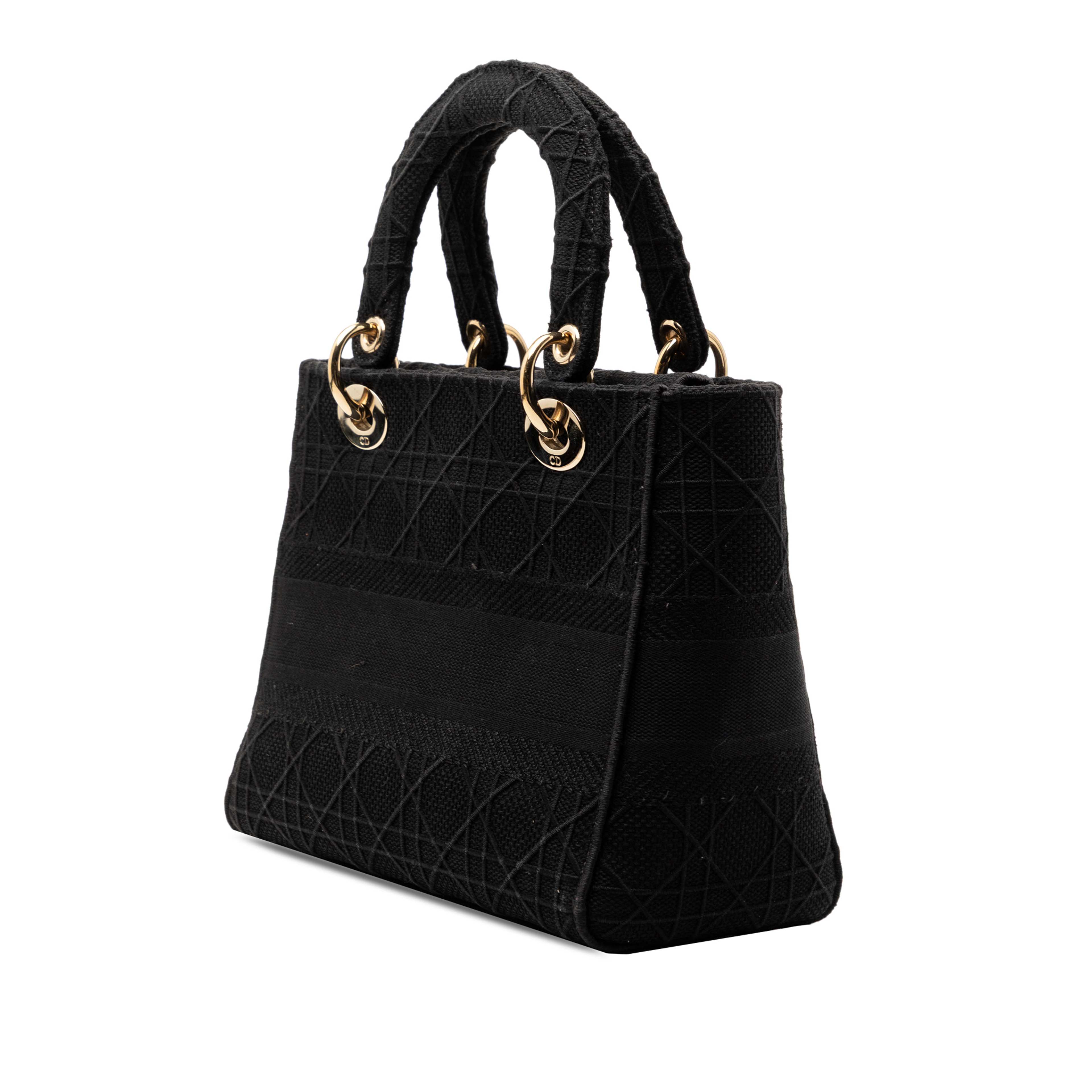 Dior Medium Canvas Cannage Lady D Lite, från Luxclusif, i färgen svart. Klicka för att öppna bilden i stort format