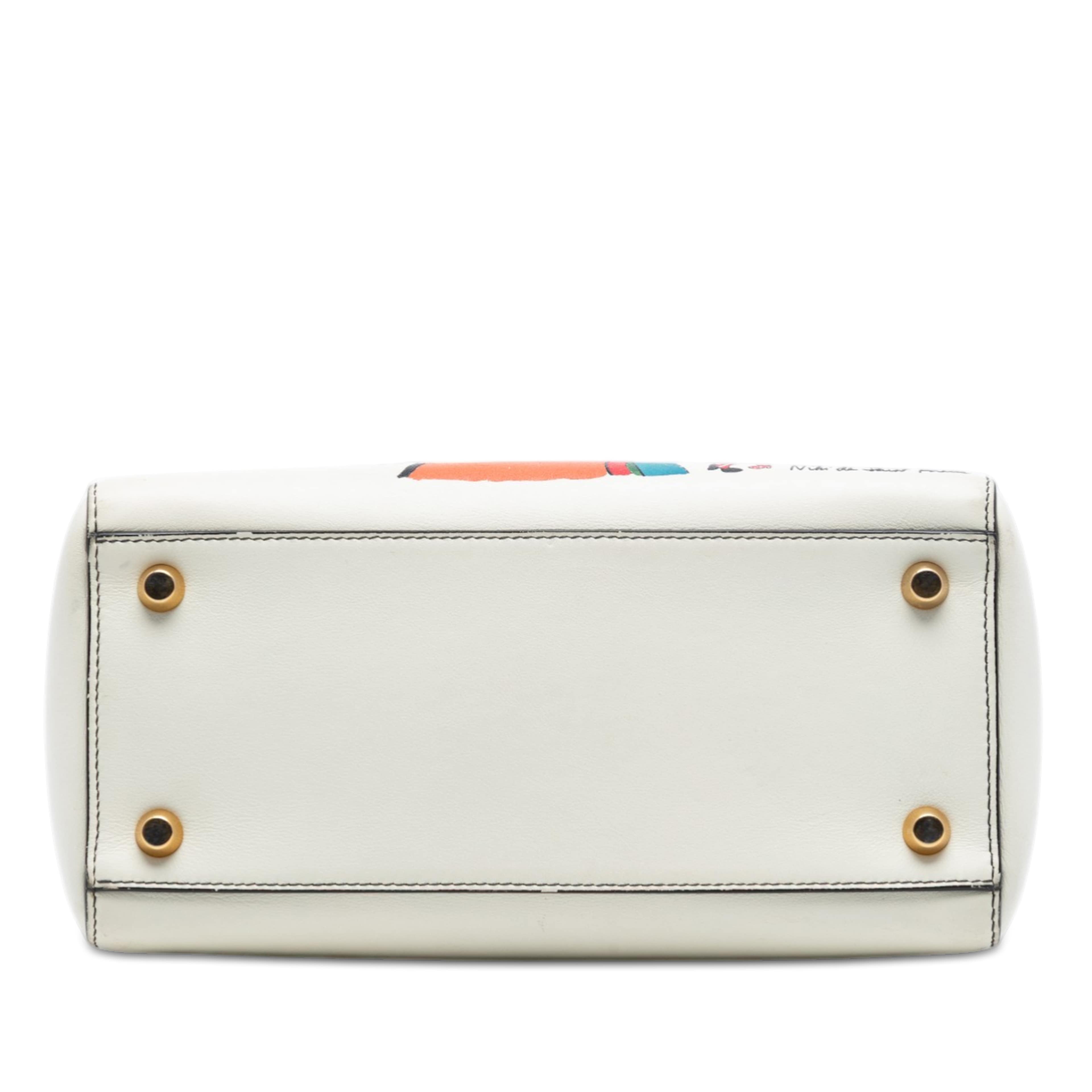Dior Niki De Saint Phalle Medium Calfskin Vive L Amour Lady Dior, från Luxclusif, i färgen white. Klicka för att öppna bilden i stort format