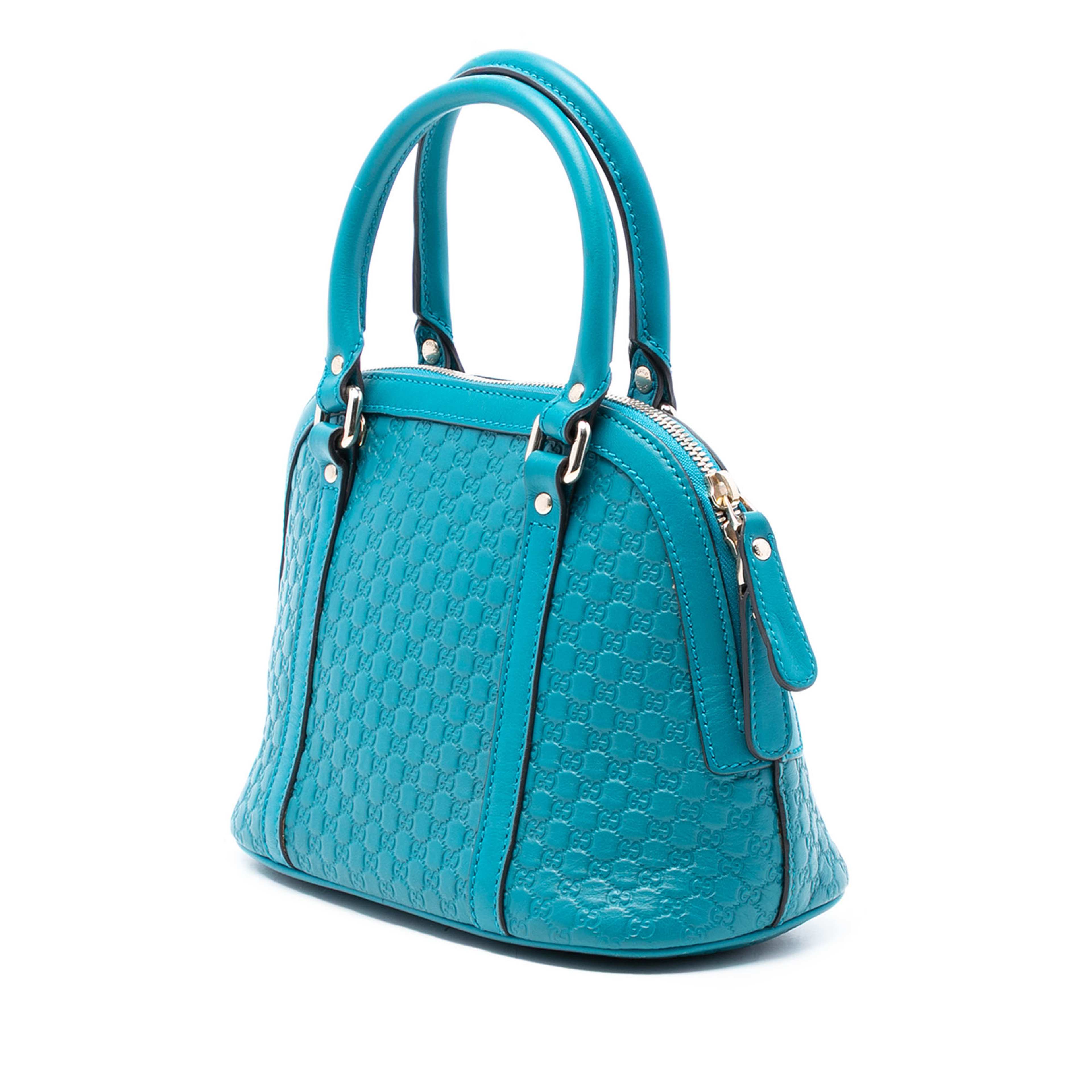 Gucci Mini Microguccissima Dome Satchel, från Luxclusif, i färgen turquoise. Klicka för att öppna bilden i stort format