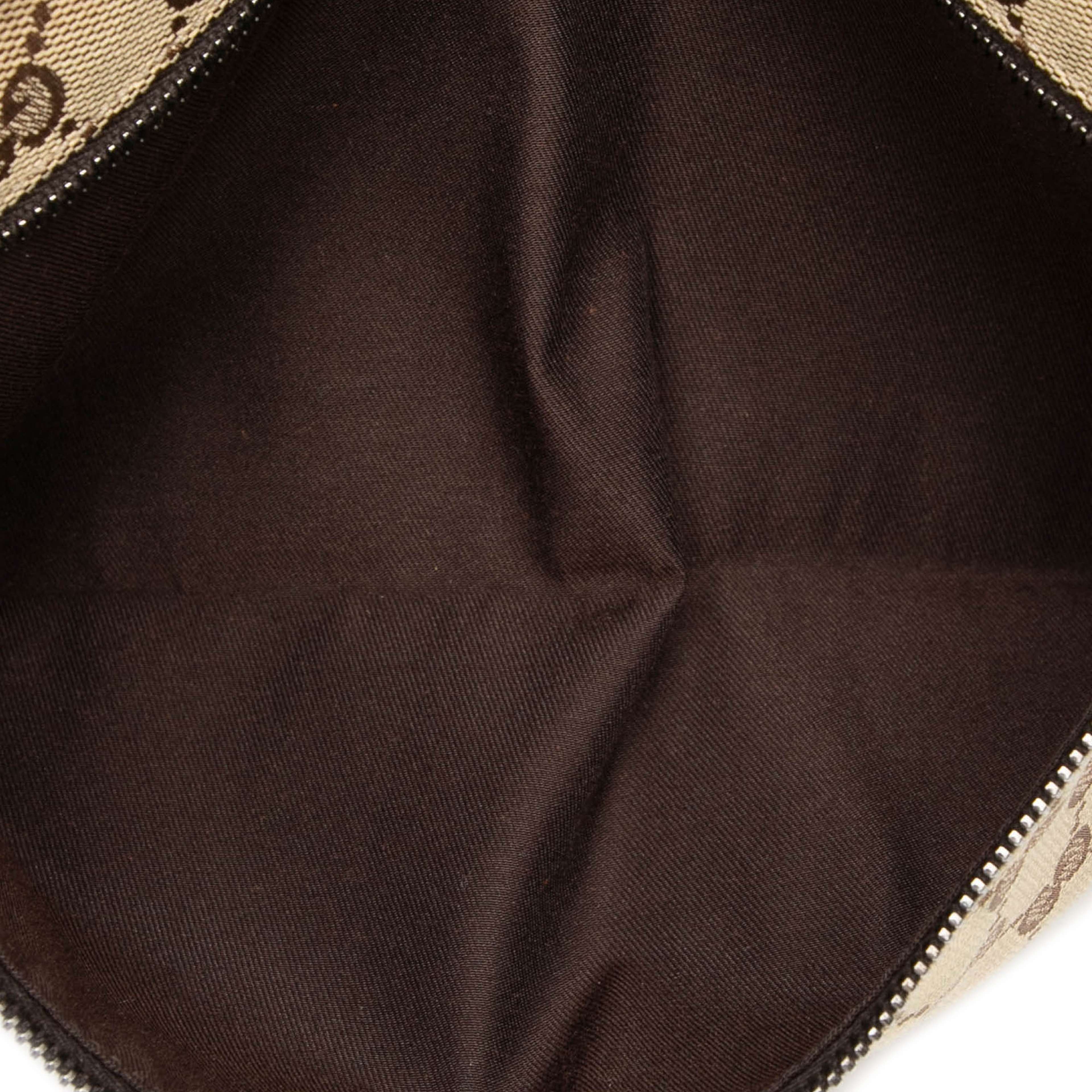 Gucci Gg Canvas Double Pocket Belt Bag, från Luxclusif, i färgen beige. Klicka för att öppna bilden i stort format