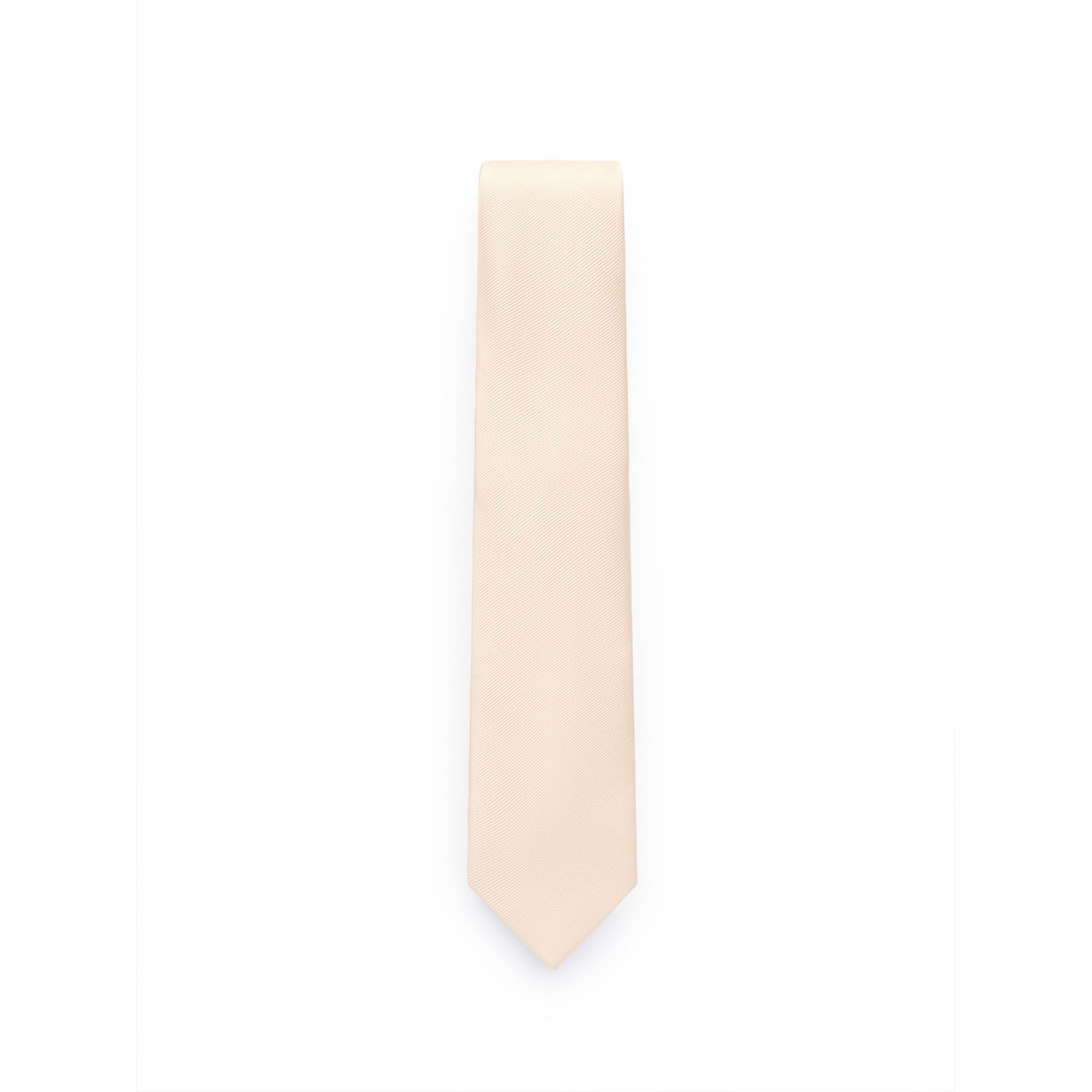 Tie Plain