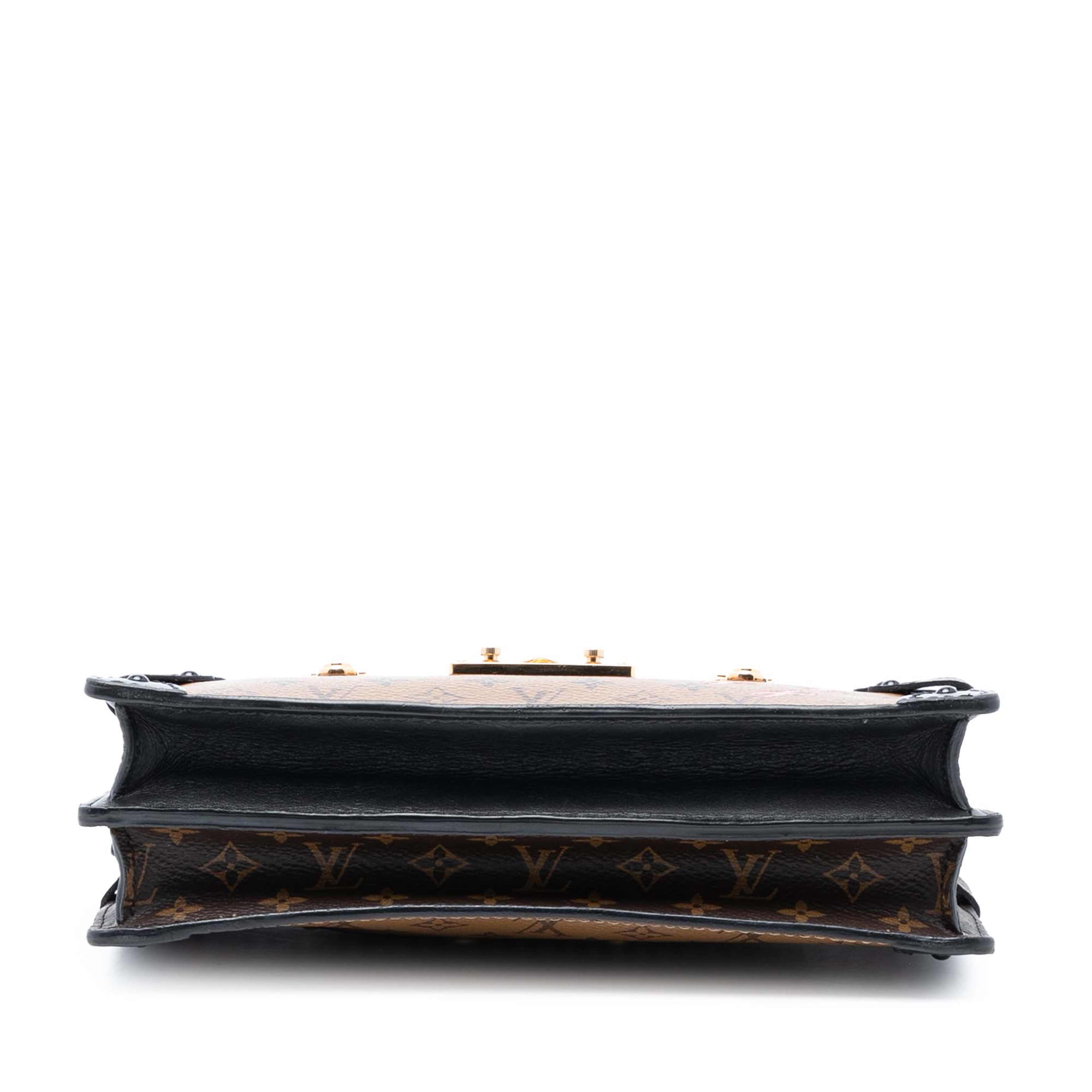 Louis Vuitton Monogram Reverse Trunk Clutch, från Luxclusif, i färgen brun. Klicka för att öppna bilden i stort format