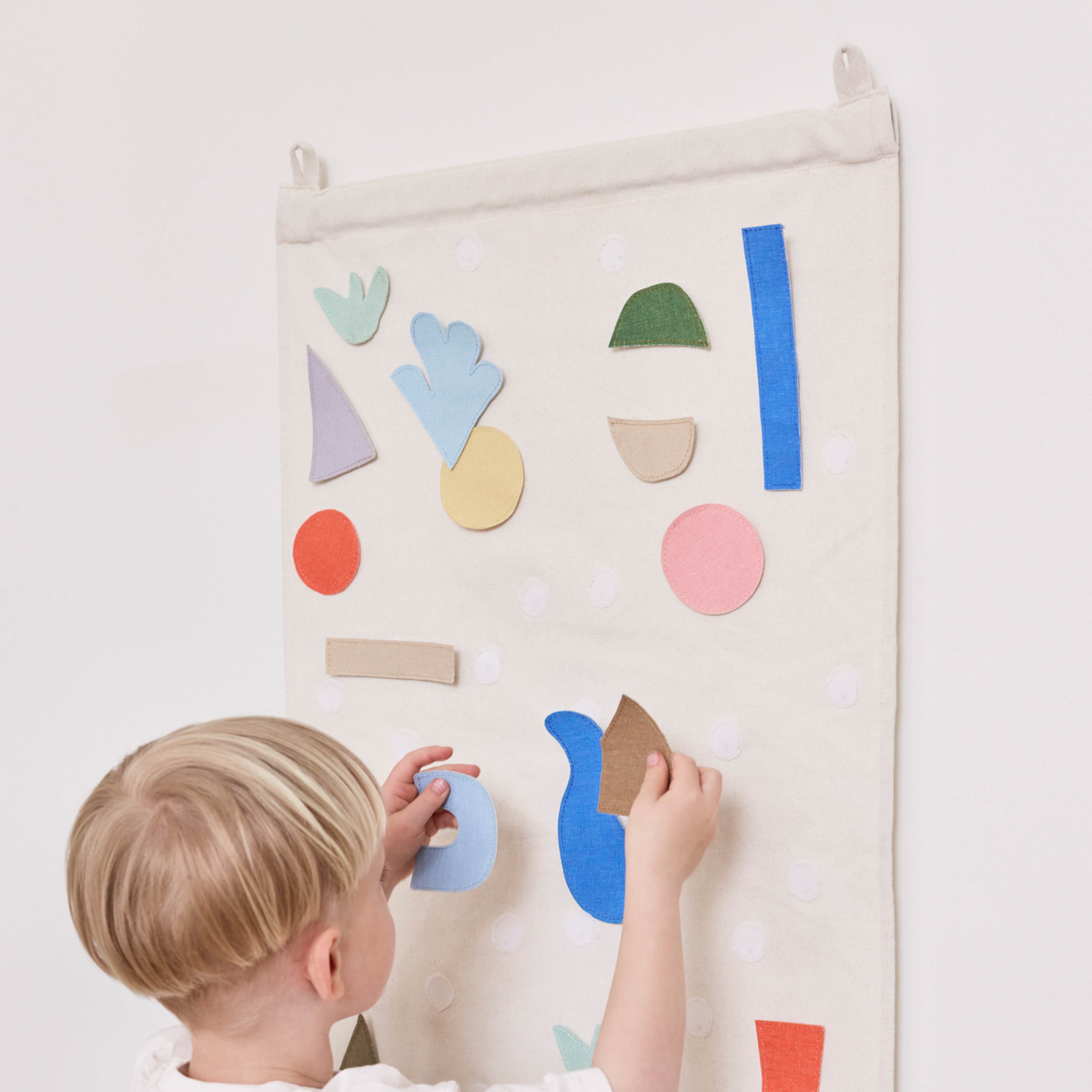 Saga Diy Wall Decoration, från OYOY Mini, i färgen multi. Klicka för att öppna bilden i stort format