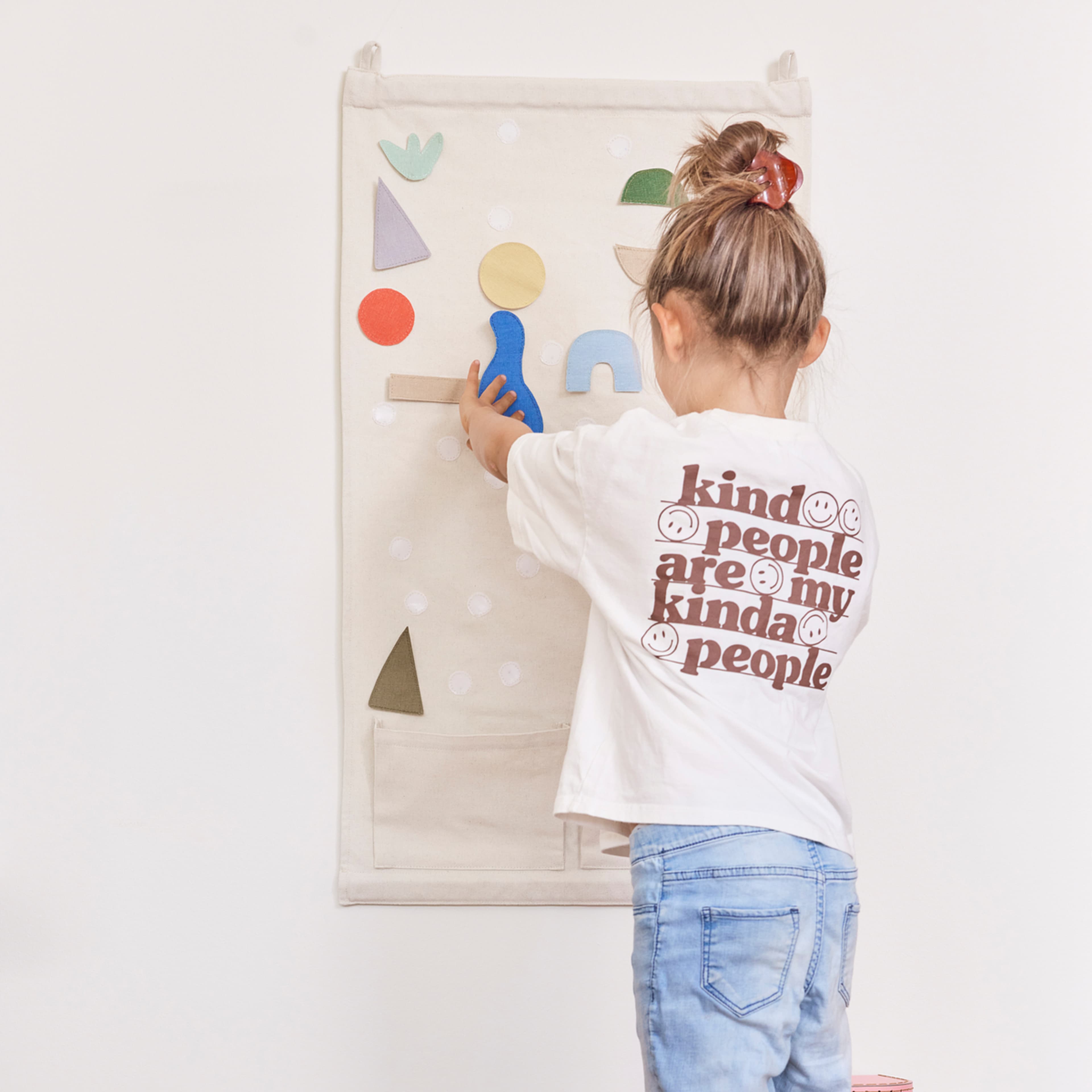 Saga Diy Wall Decoration, från OYOY Mini, i färgen multi. Klicka för att öppna bilden i stort format