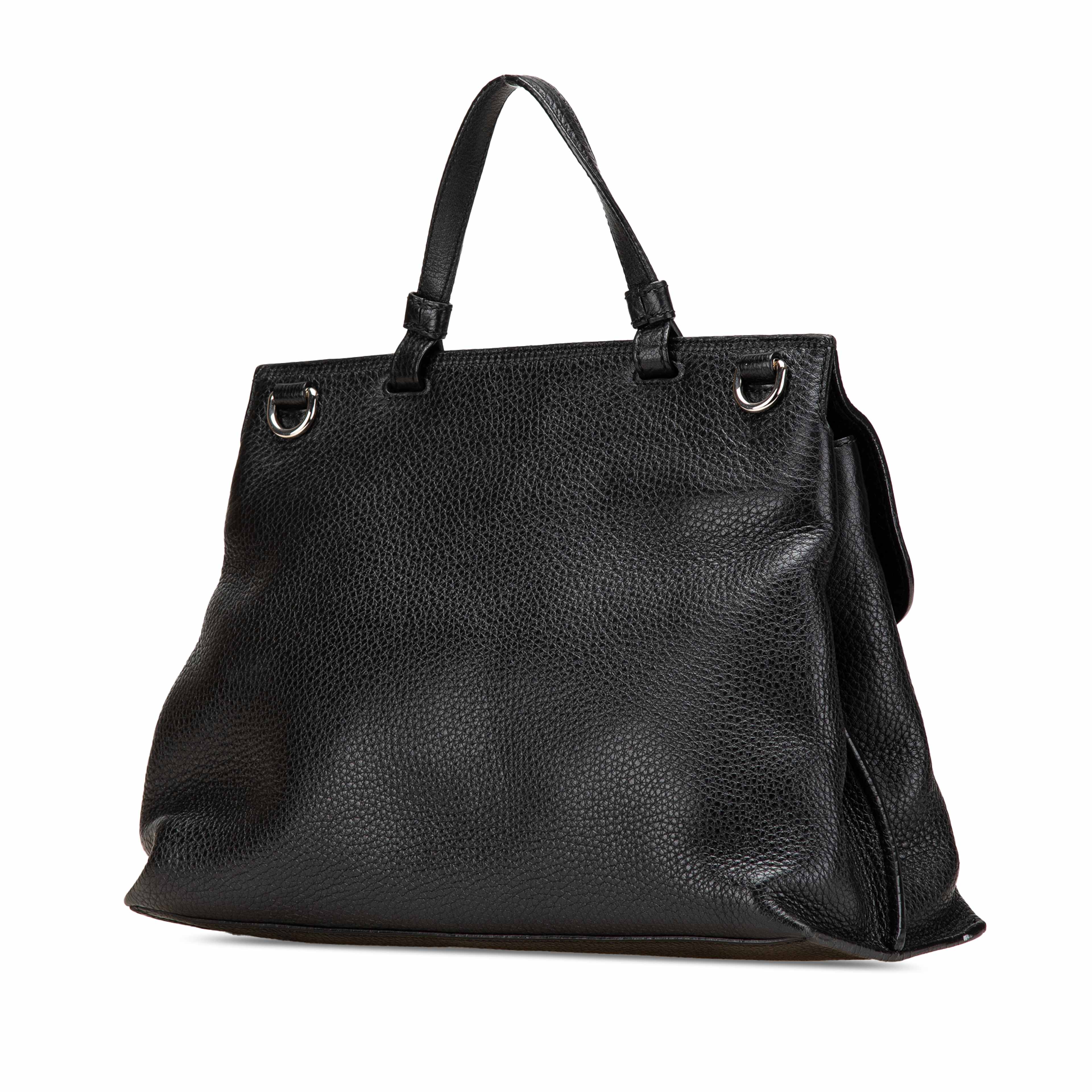Gucci Medium Calfskin Bamboo Daily Satchel, från Luxclusif, i färgen svart. Klicka för att öppna bilden i stort format