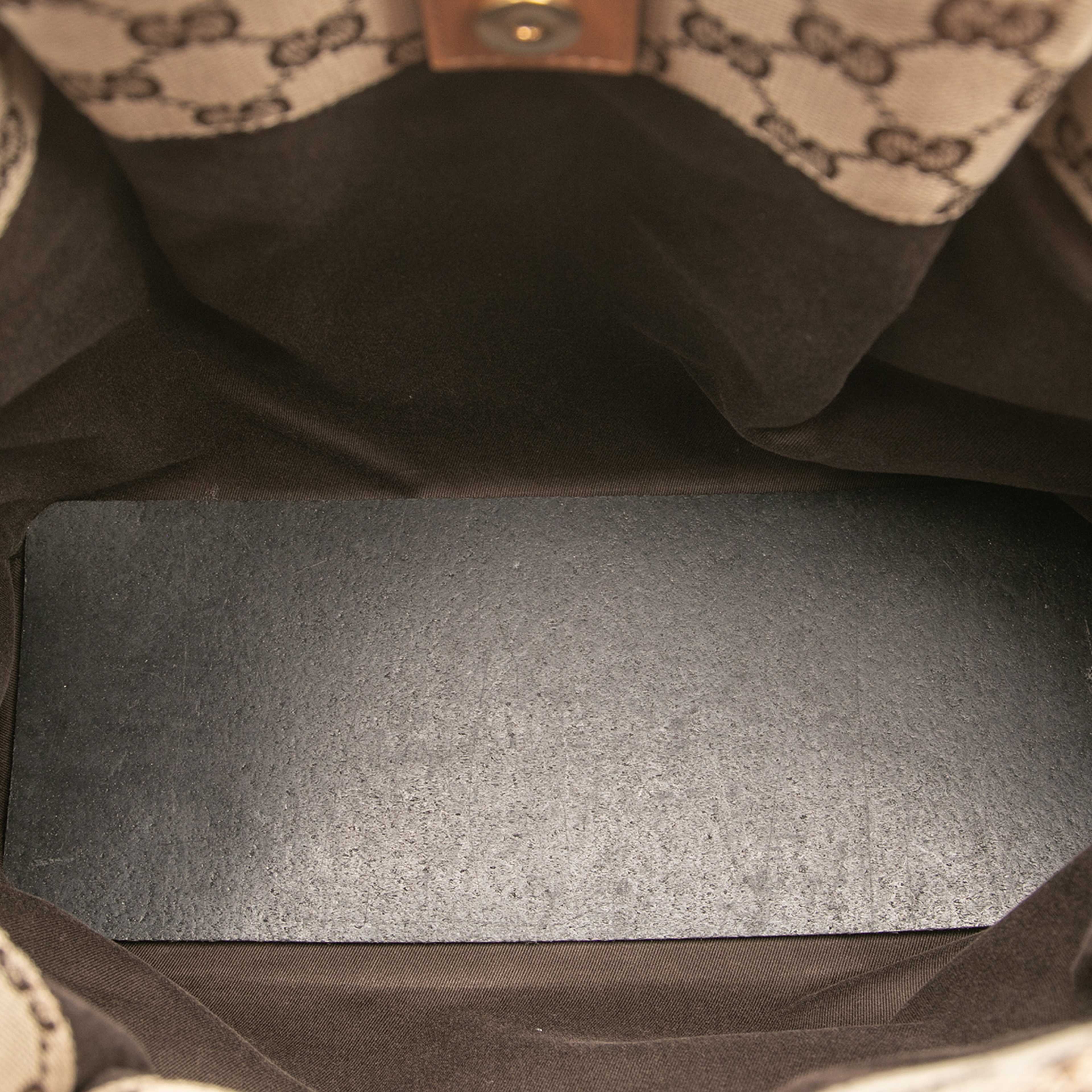 Gucci Gg Canvas Tote, från Luxclusif, i färgen beige. Klicka för att öppna bilden i stort format