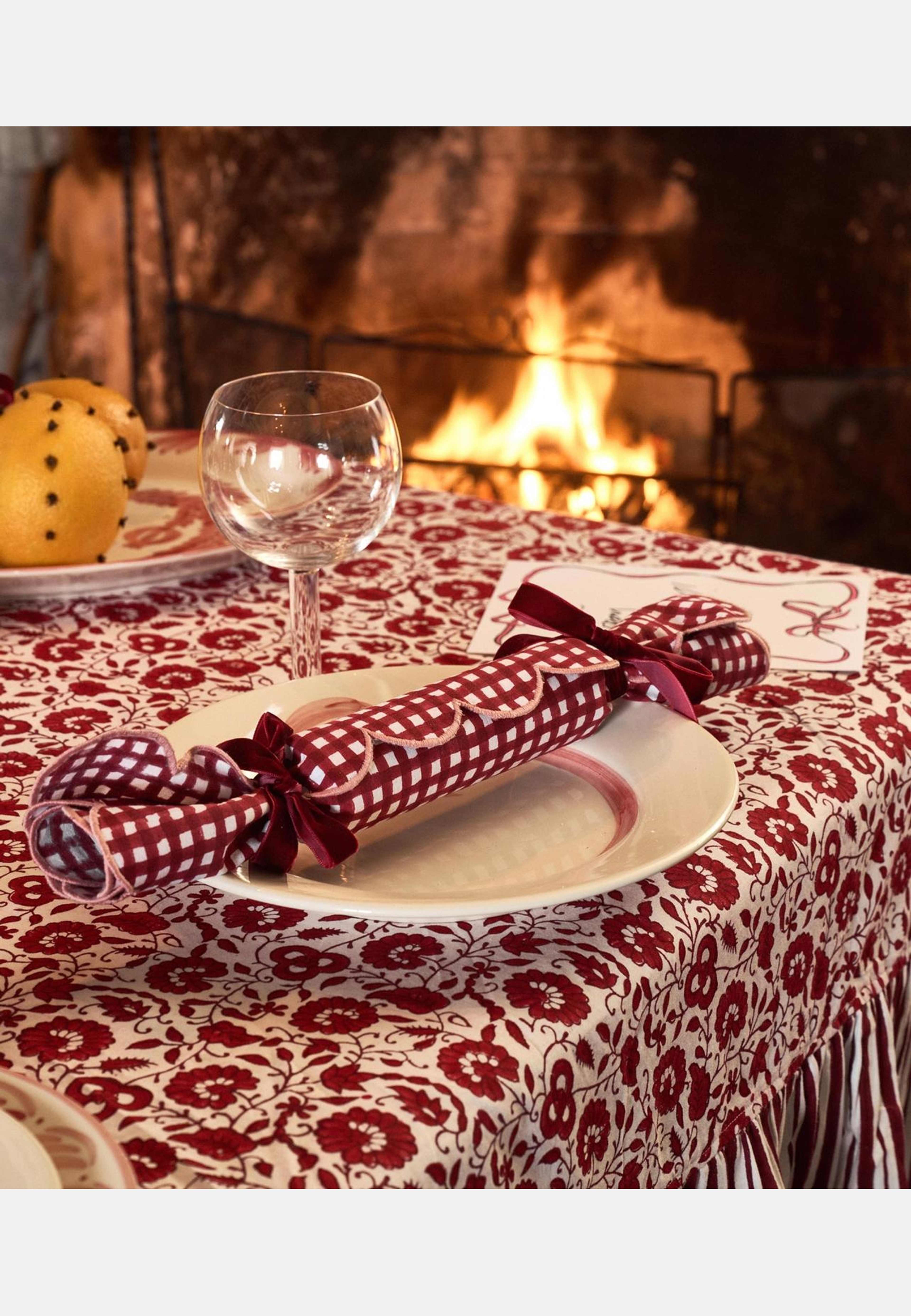 Vichy Servett - 45x45 Cm, från Pick A Poppy, i färgen burgundy. Klicka för att öppna bilden i stort format