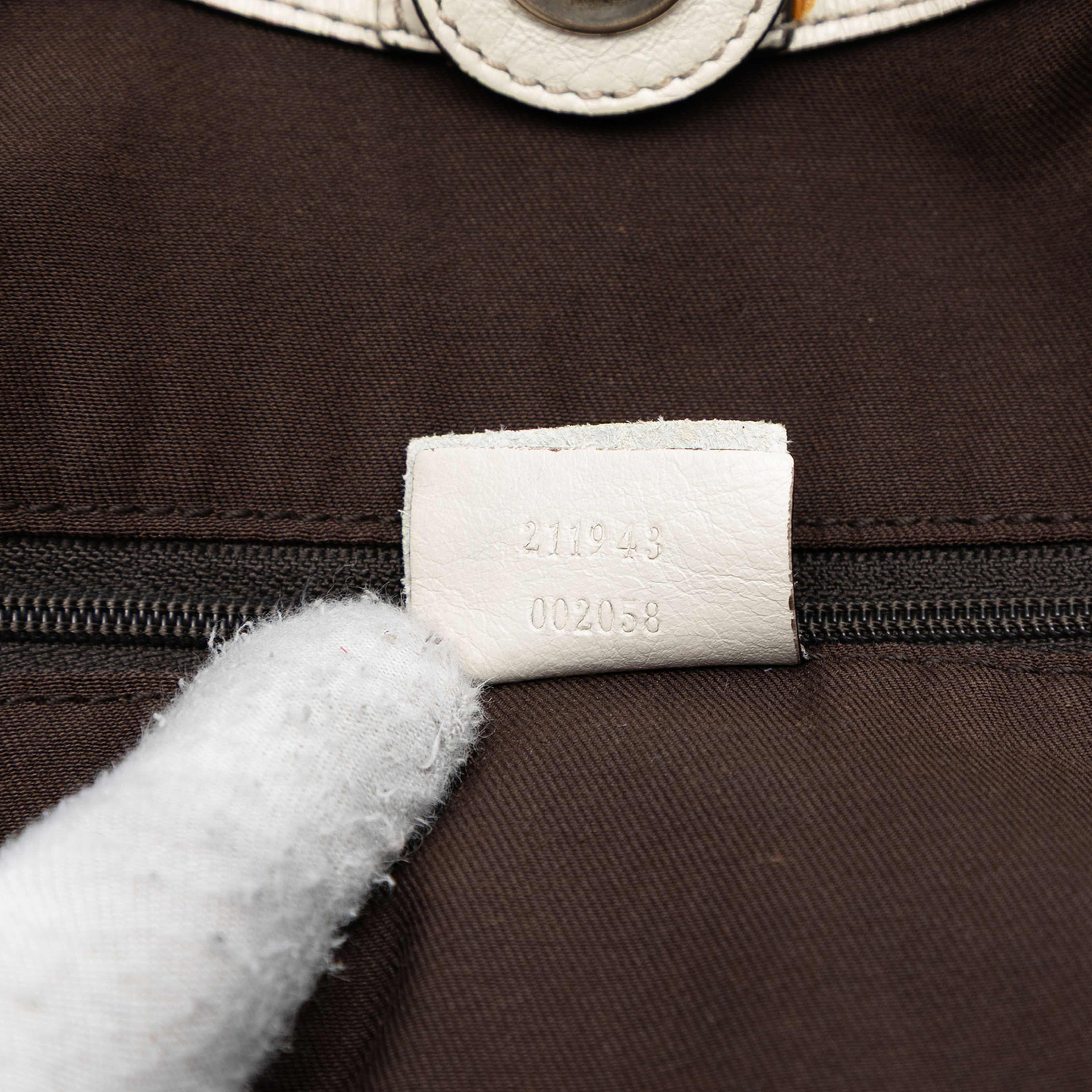 Gucci Large Gg Canvas Sukey Tote, från Luxclusif, i färgen beige. Klicka för att öppna bilden i stort format