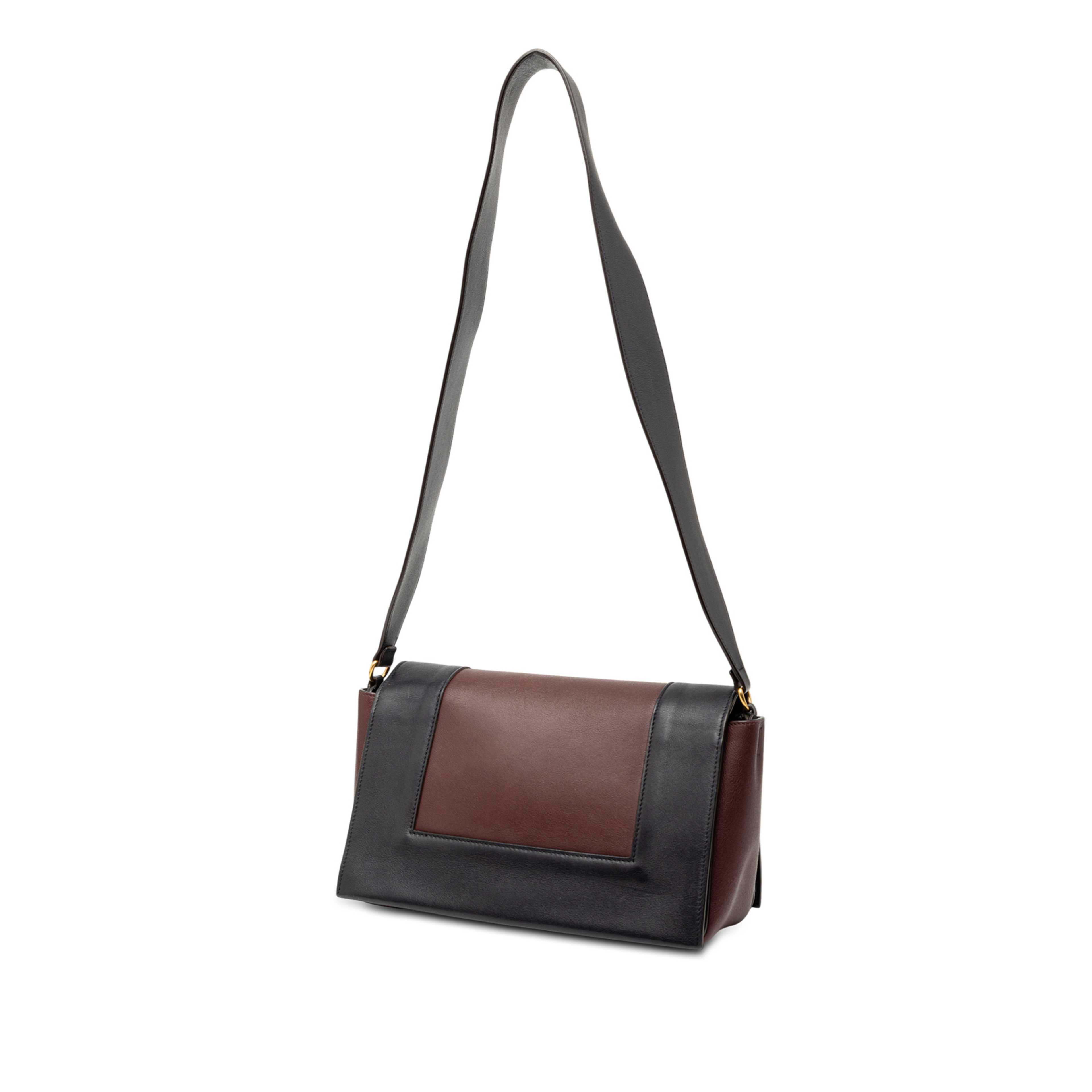 Celine Medium Shiny Smooth Calfskin Frame Shoulder Bag, från Luxclusif, i färgen black. Klicka för att öppna bilden i stort format