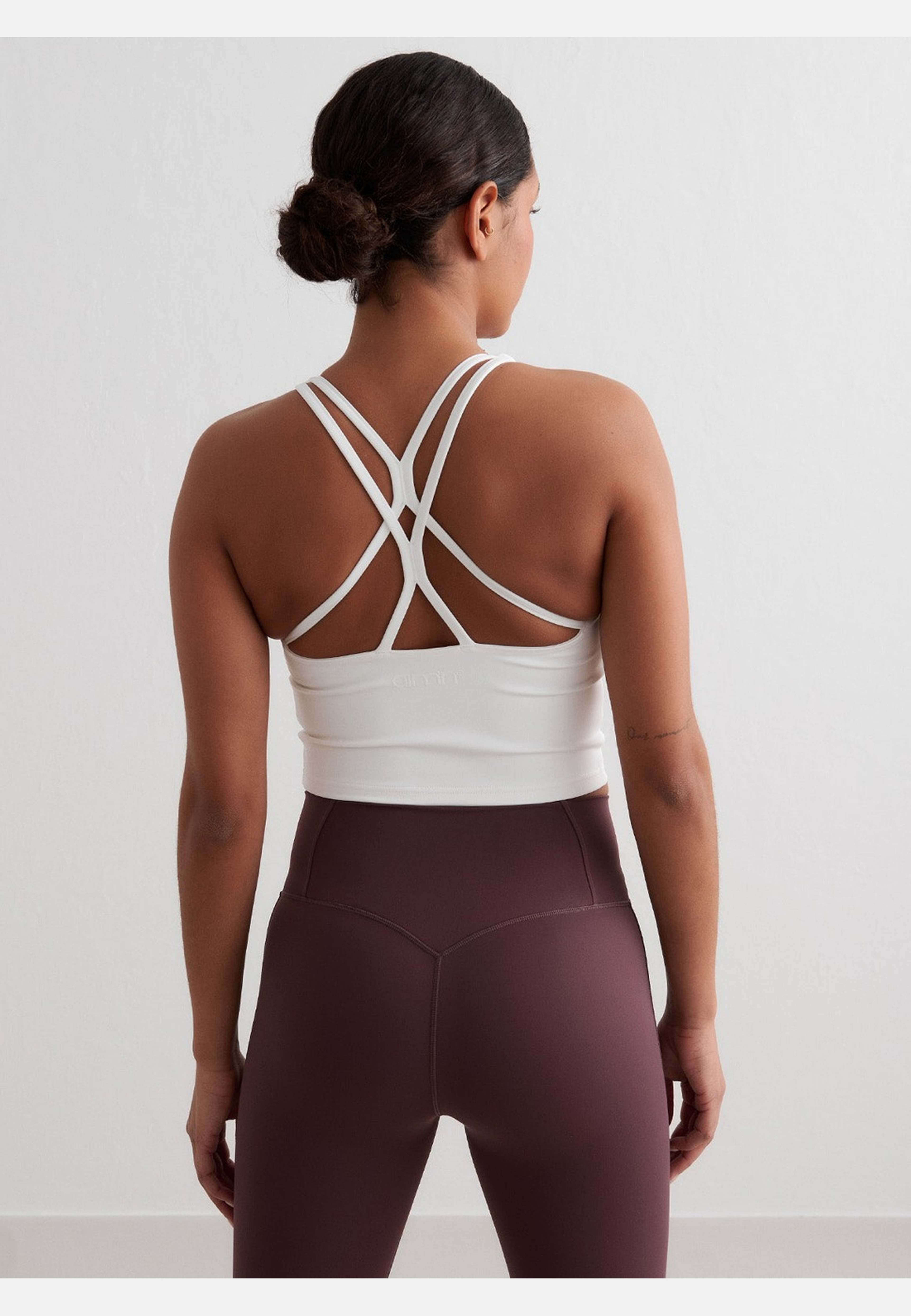 Sculpting Strappy Bralette, från aim'n, i färgen white. Klicka för att öppna bilden i stort format