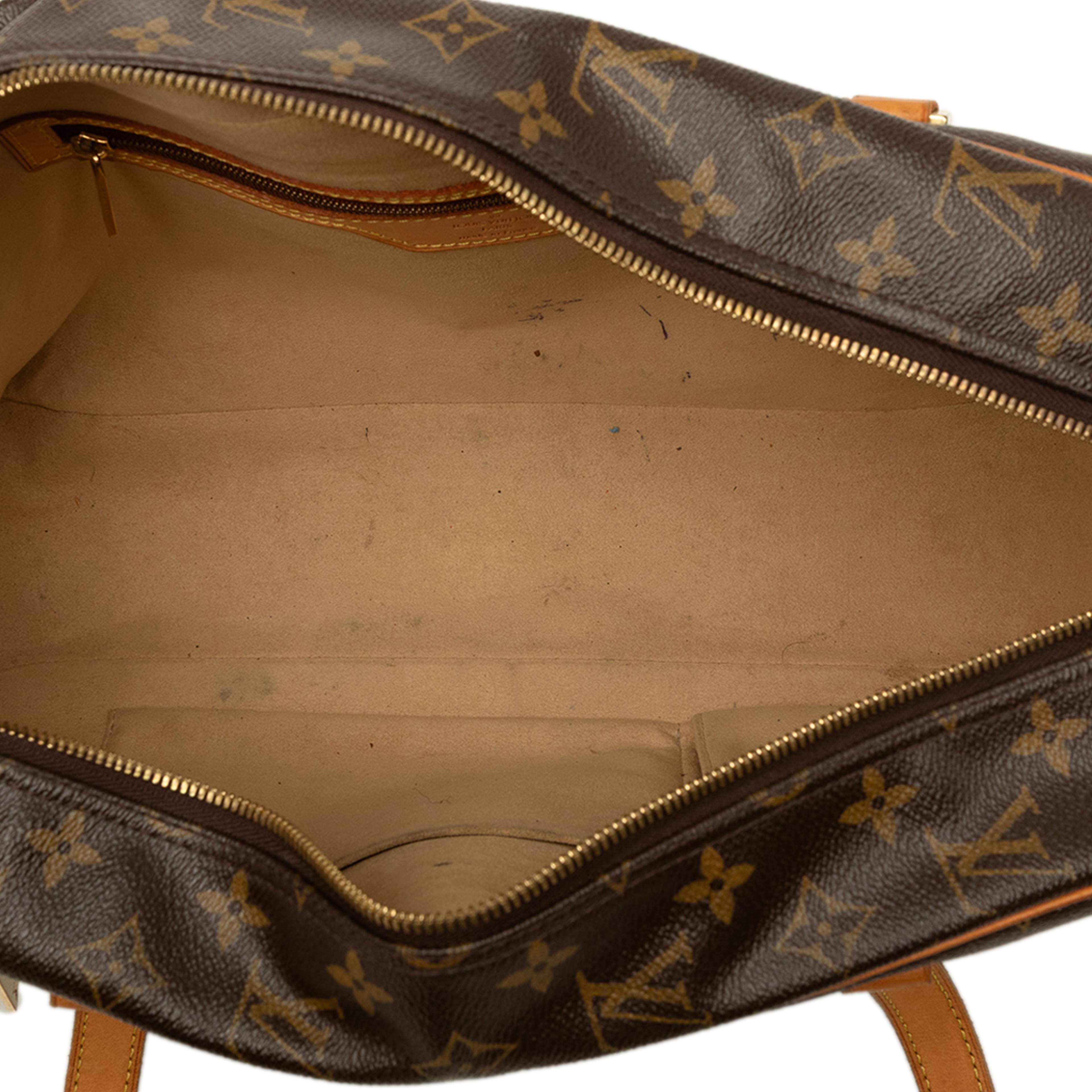 Louis Vuitton Monogram Cite Gm, från Luxclusif, i färgen brun. Klicka för att öppna bilden i stort format