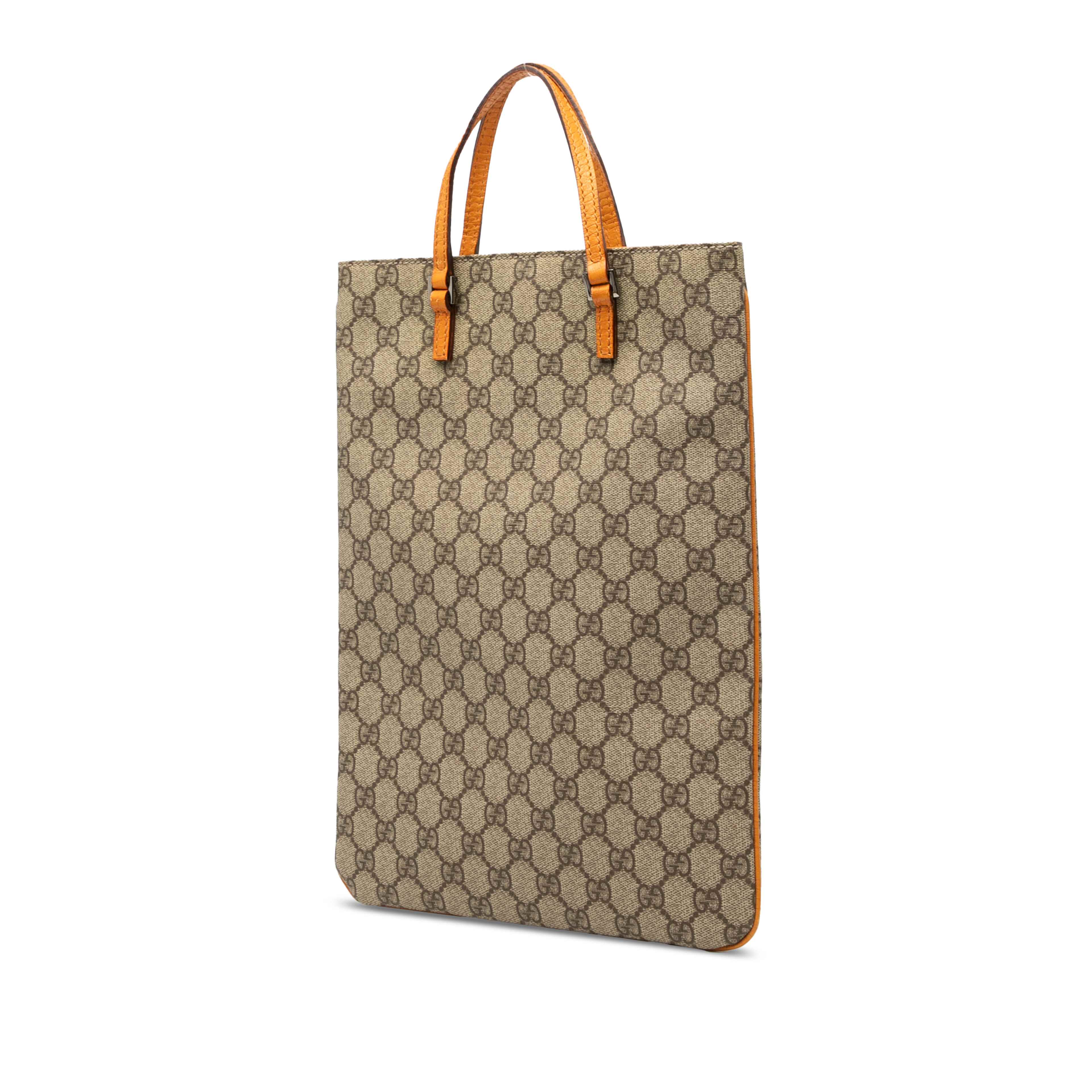 Gucci Gg Supreme Tote, från Luxclusif, i färgen beige. Klicka för att öppna bilden i stort format