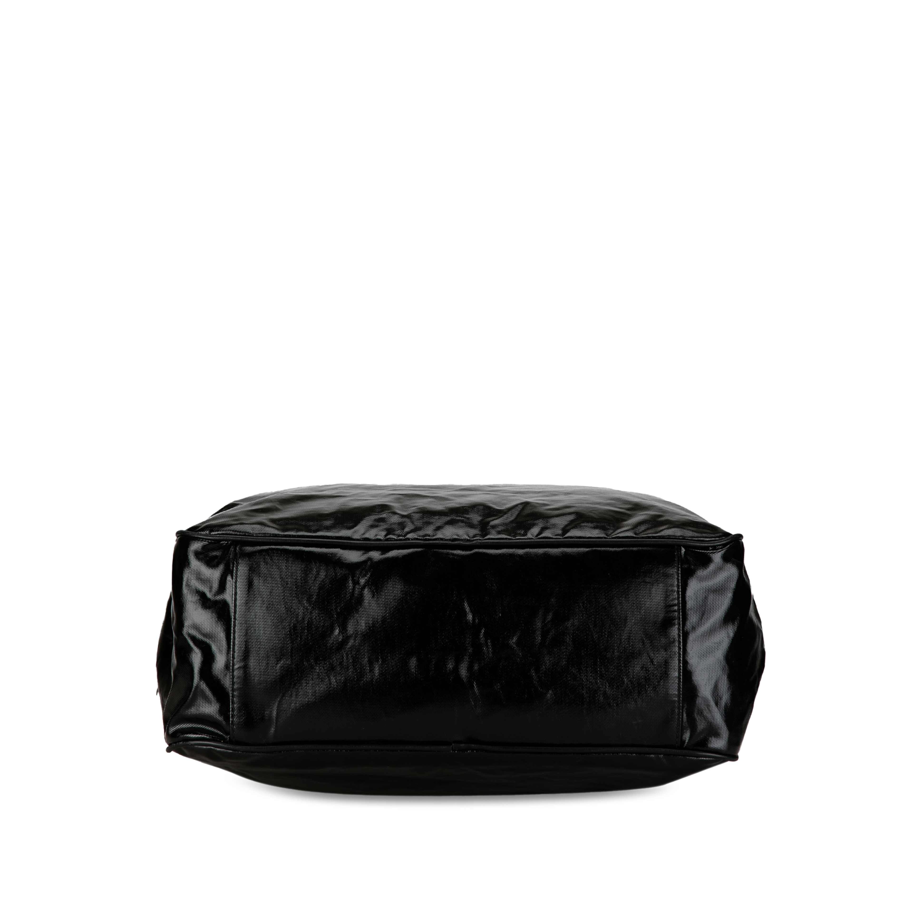 Gucci Web Coated Canvas Satchel, från Luxclusif, i färgen black. Klicka för att öppna bilden i stort format