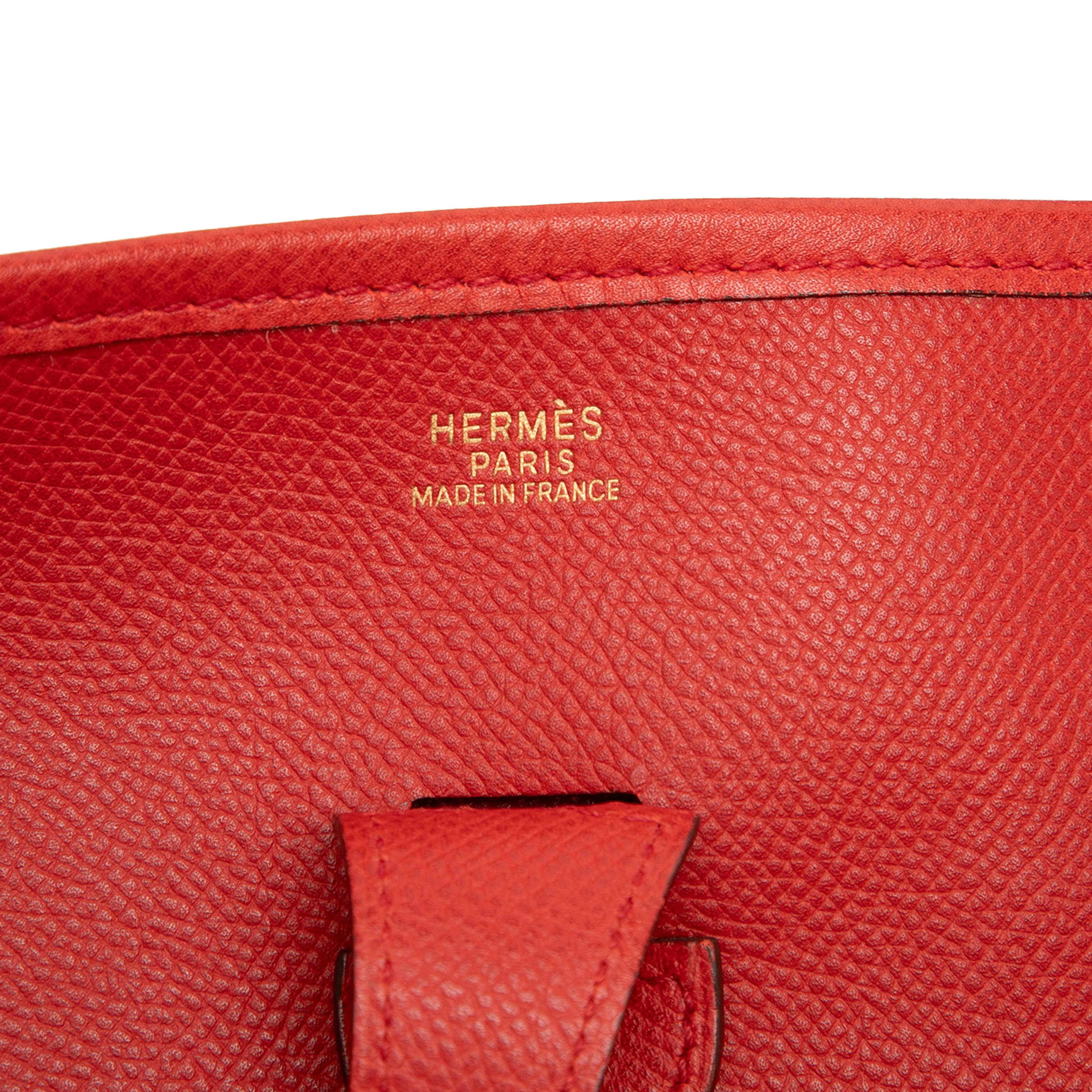 Hermès Epsom Evelyne 29, från Luxclusif, i färgen red. Klicka för att öppna bilden i stort format