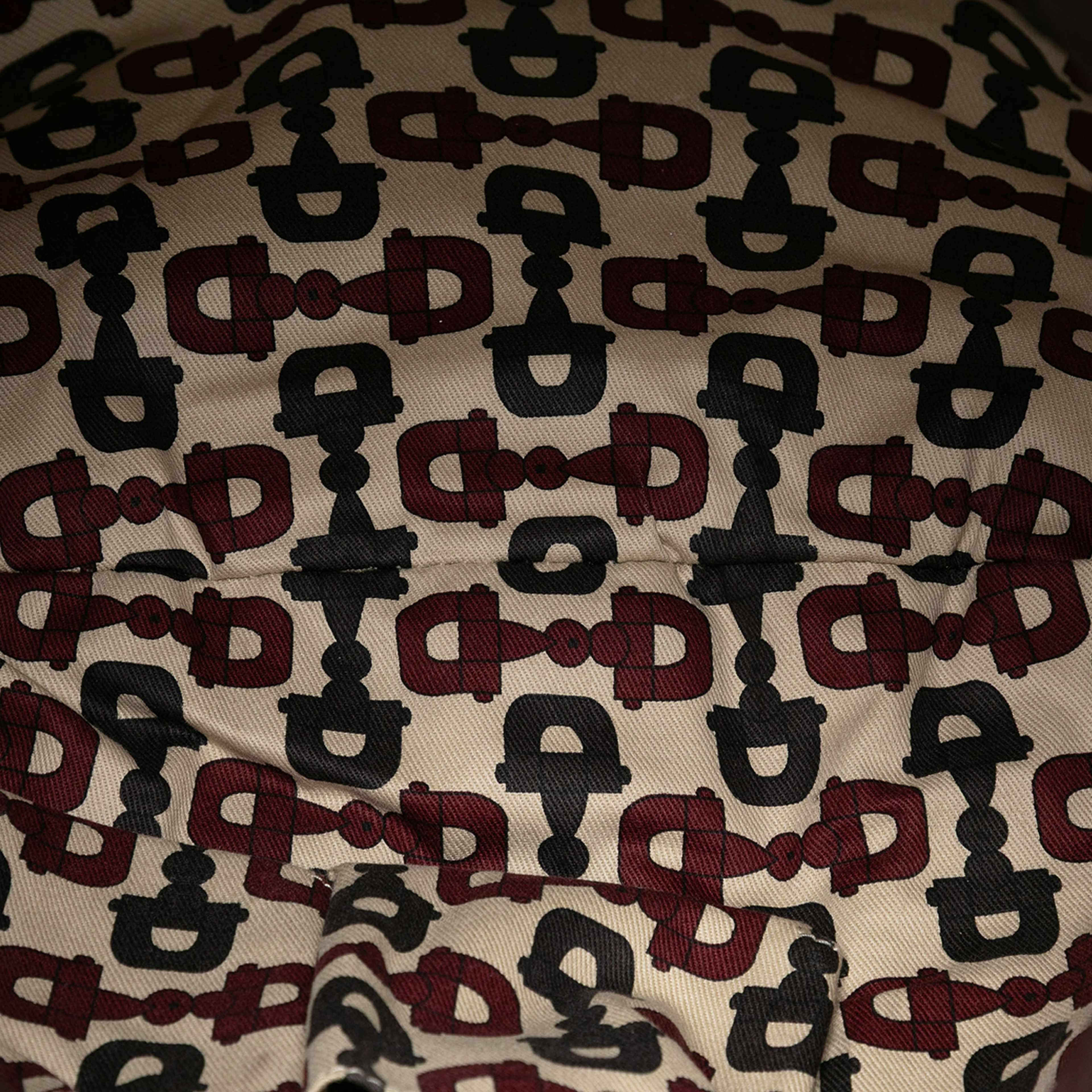 Gucci Large Guccissima Hysteria Satchel, från Luxclusif, i färgen dark brown. Klicka för att öppna bilden i stort format