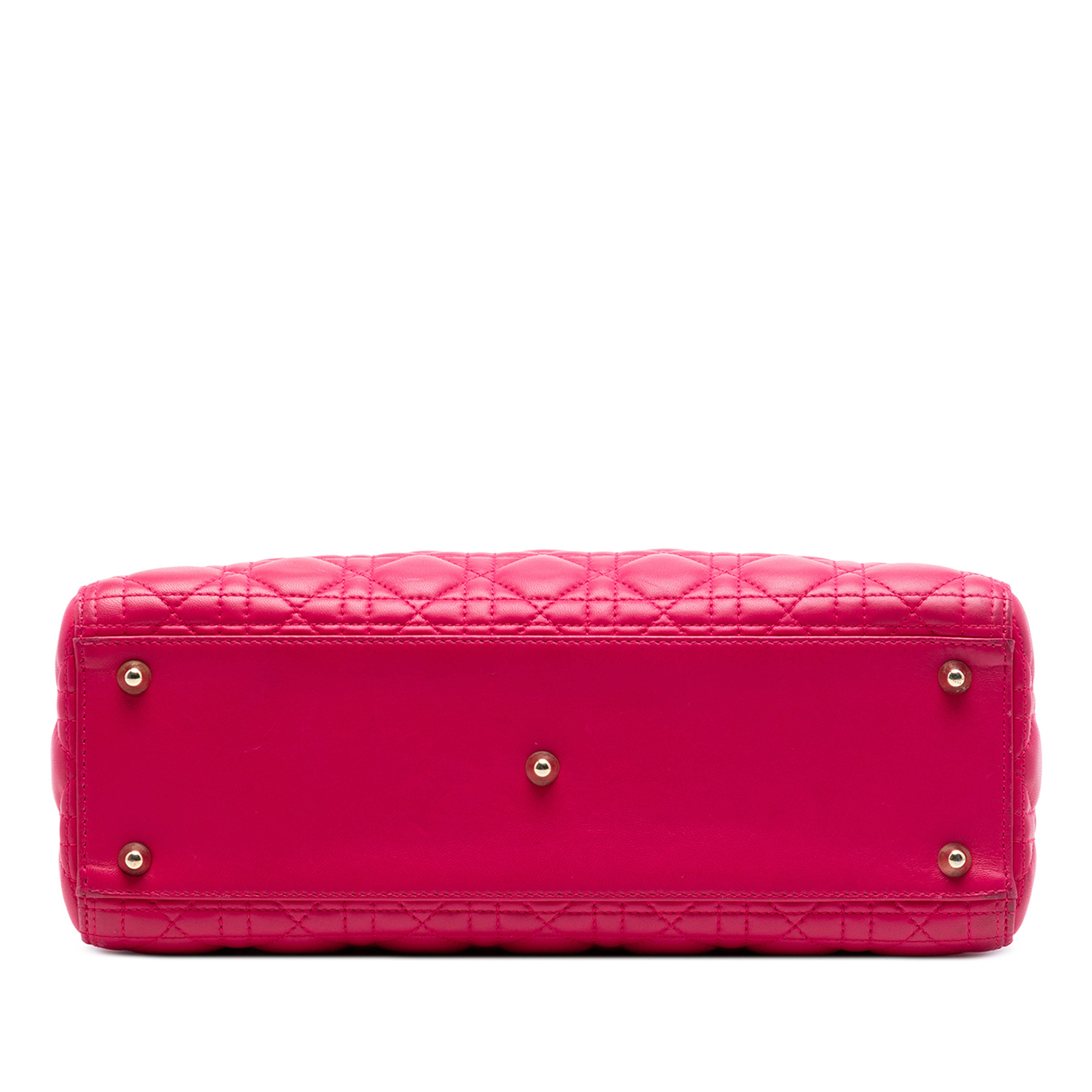 Dior Large Lambskin Cannage Lady Dior, från Luxclusif, i färgen rosa. Klicka för att öppna bilden i stort format