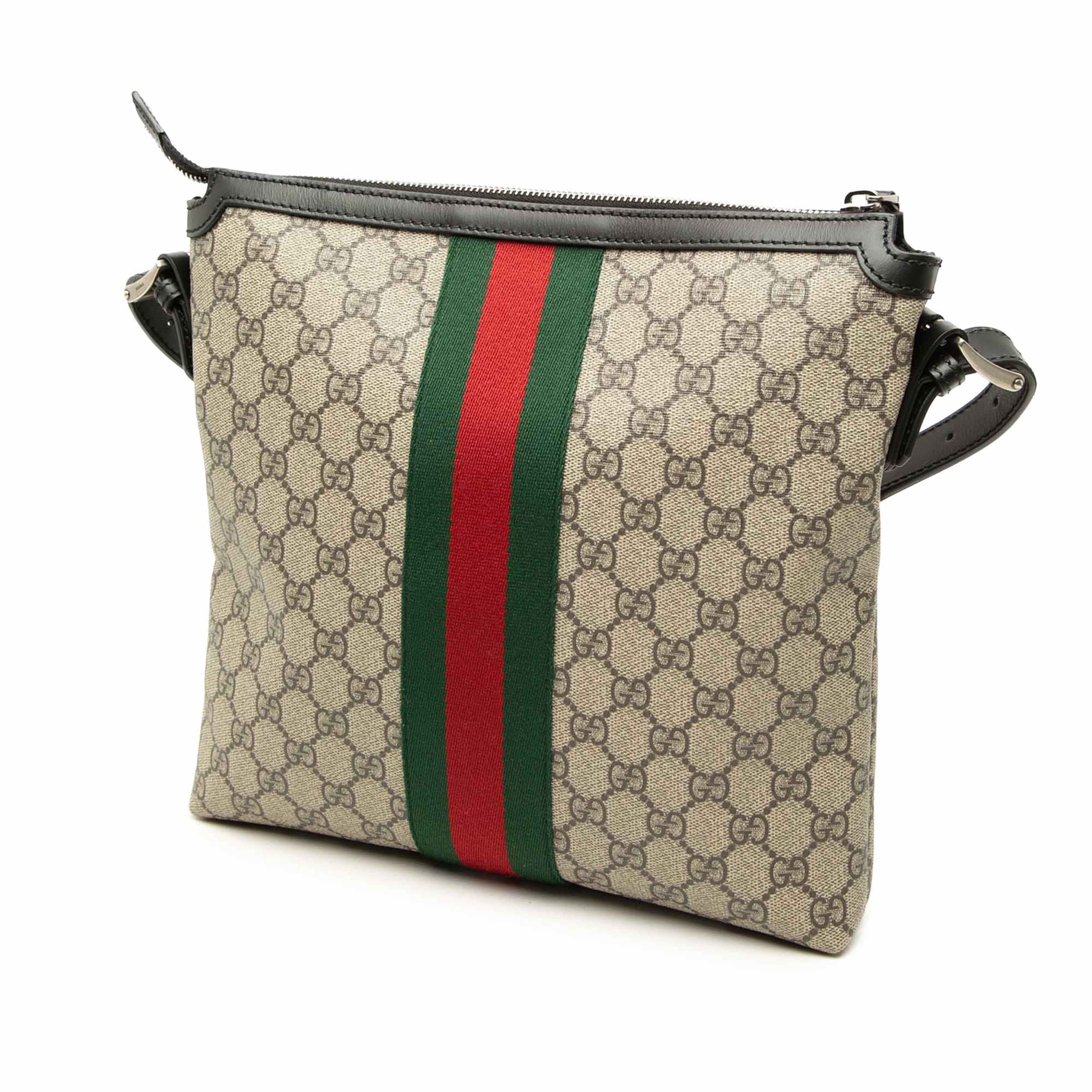 Gucci Gg Supreme Web Crossbody, från Luxclusif, i färgen beige. Klicka för att öppna bilden i stort format