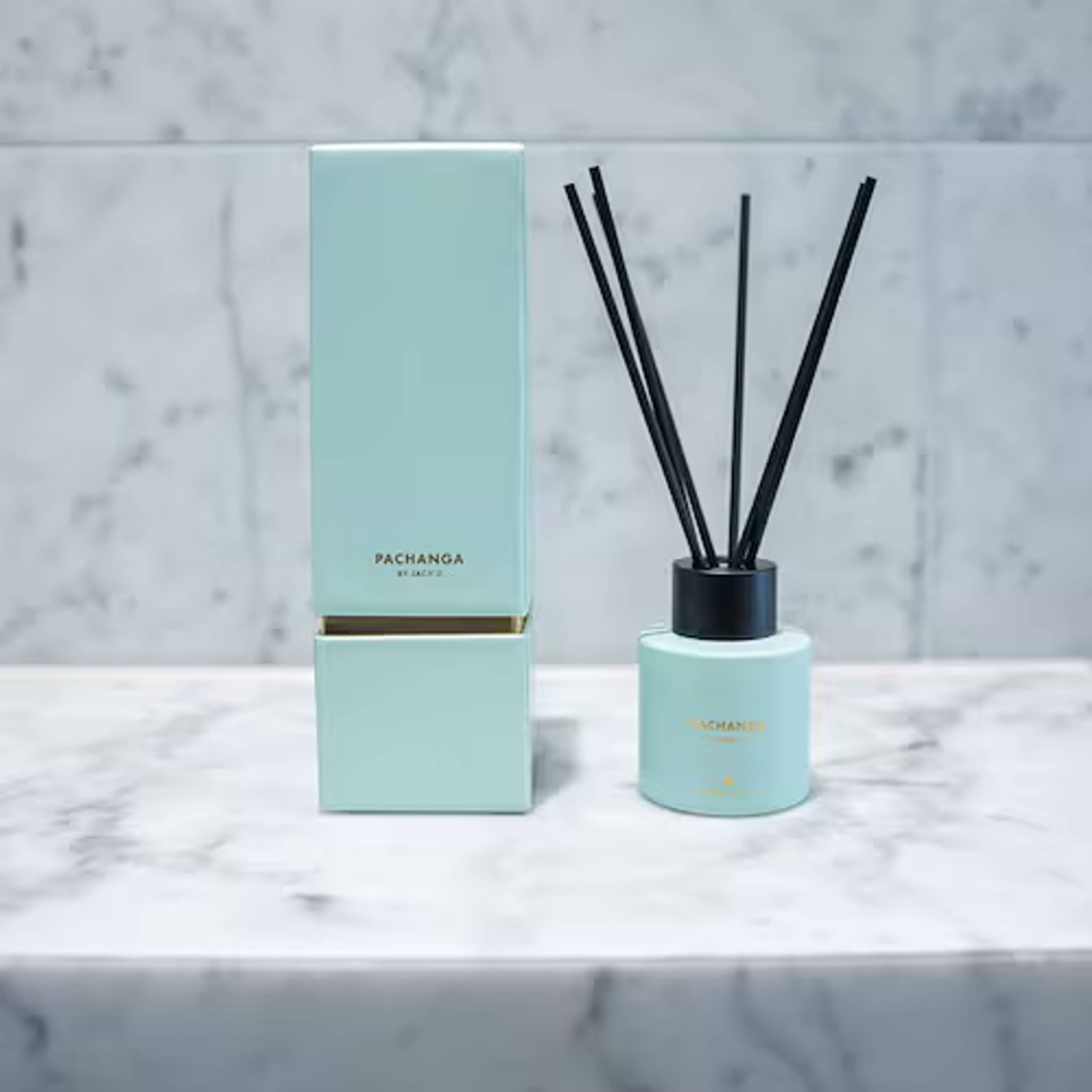 Pachanga By Jacyz -diffuser, från Home of ESS, i färgen blue. Klicka för att öppna bilden i stort format