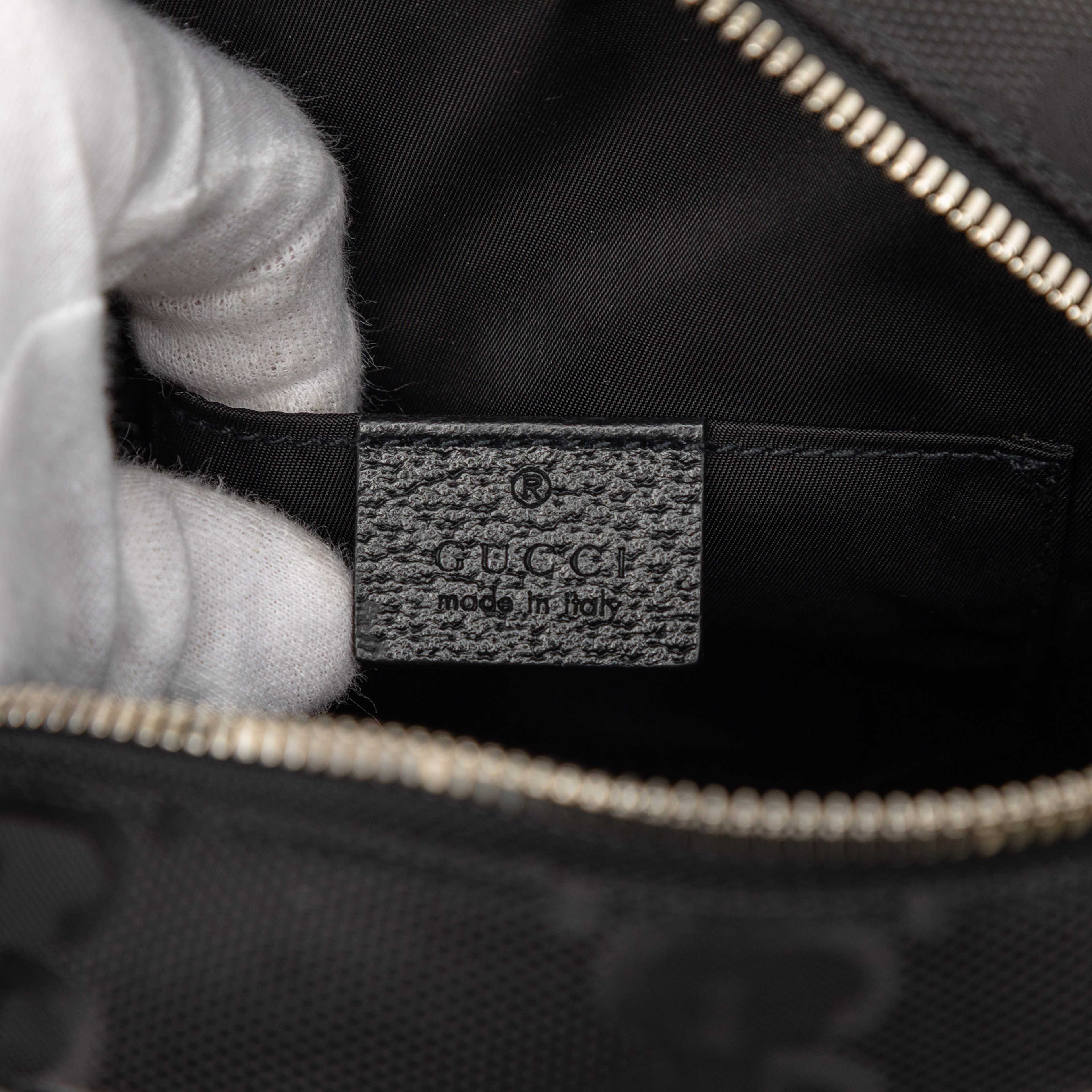 Gucci Gg Nylon Off The Grid Satchel, från Luxclusif, i färgen black. Klicka för att öppna bilden i stort format