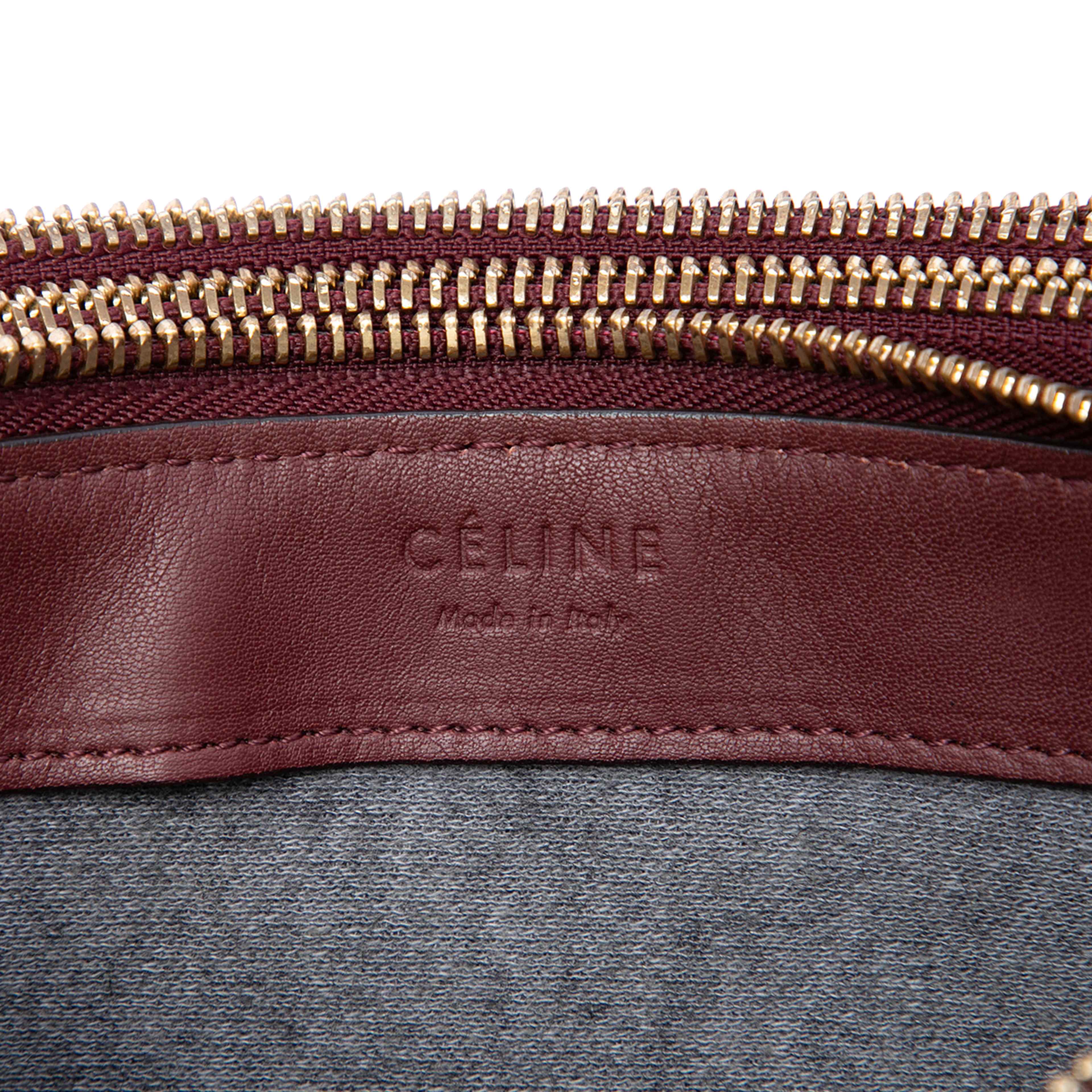 Celine Small Lambskin Trio Crossbody, från Luxclusif, i färgen burgundy. Klicka för att öppna bilden i stort format