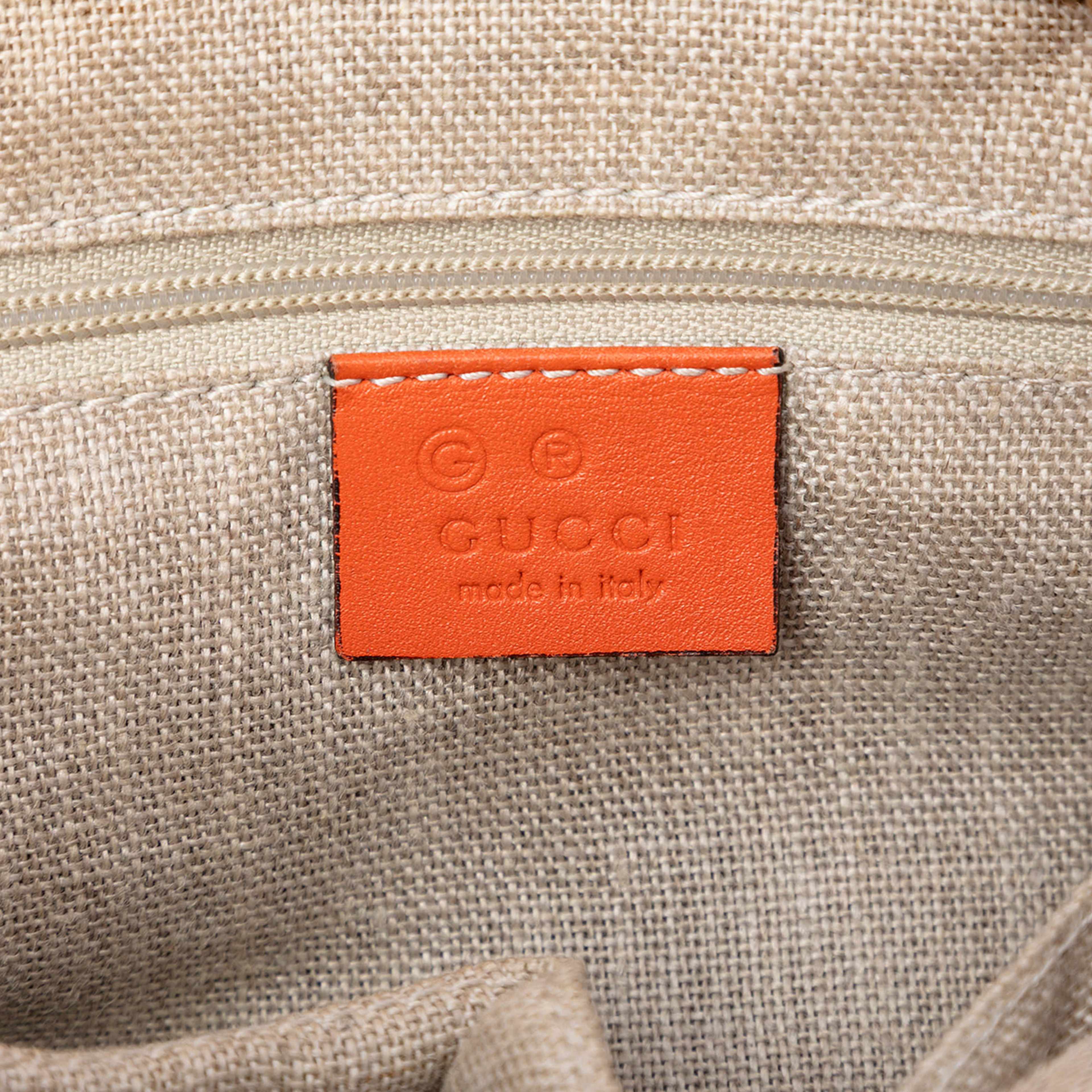 Gucci Small Microguccissima Bree Satchel, från Luxclusif, i färgen orange. Klicka för att öppna bilden i stort format