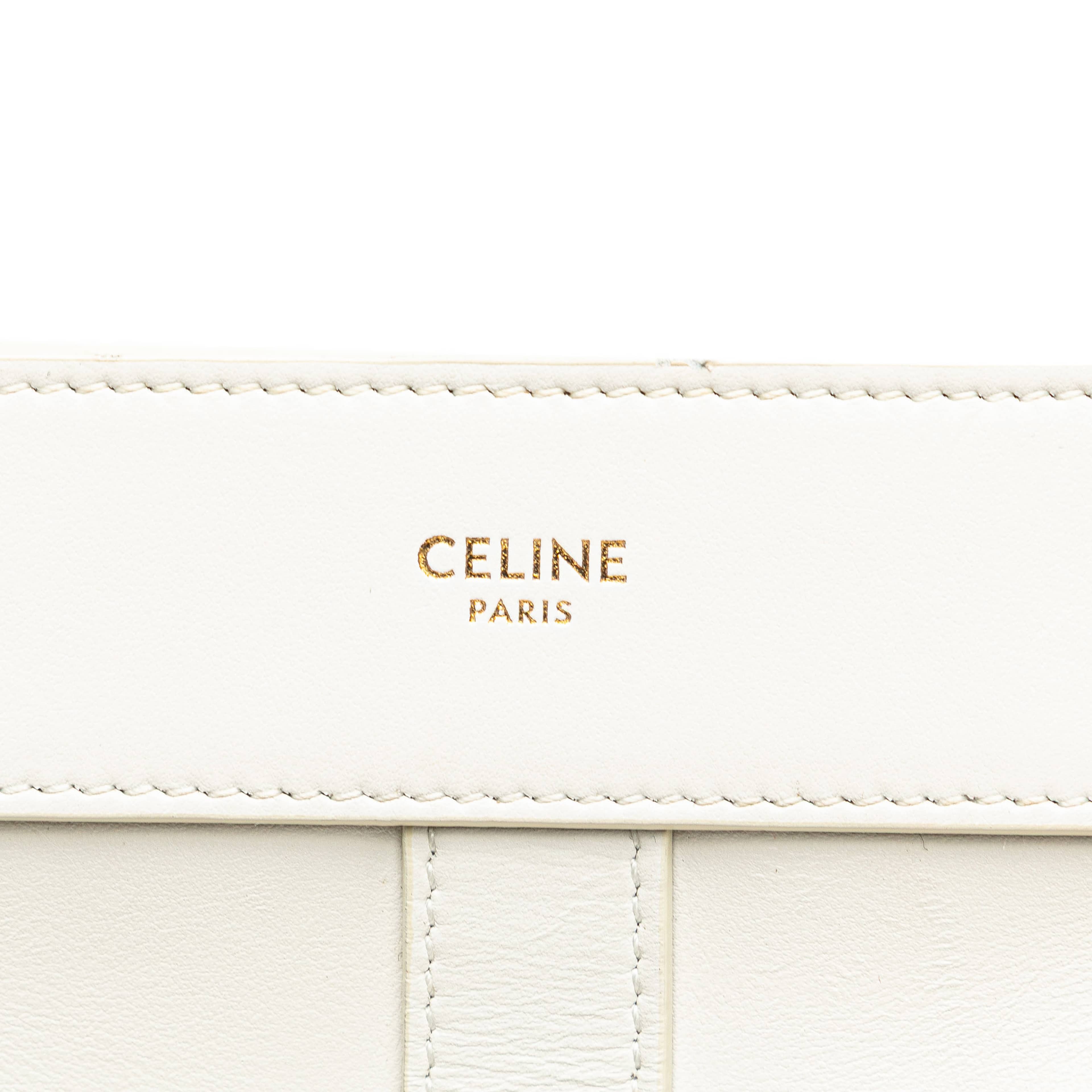 Celine Teen Leather Cabas De France Crossbody, från Luxclusif, i färgen white. Klicka för att öppna bilden i stort format