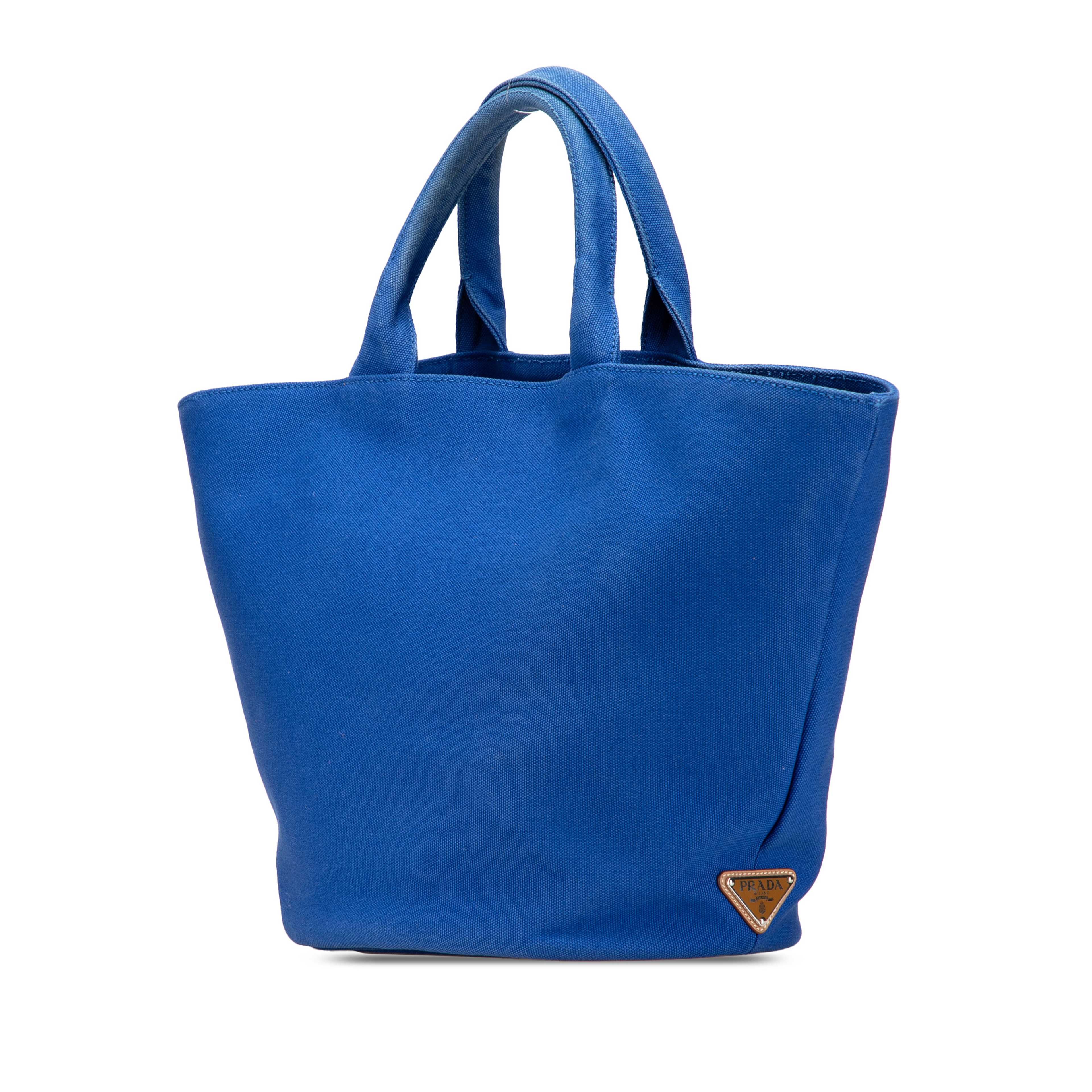 Prada Medium Canvas Canapa Logo Convertible Shopping Tote, från Luxclusif, i färgen blue. Klicka för att öppna bilden i stort format