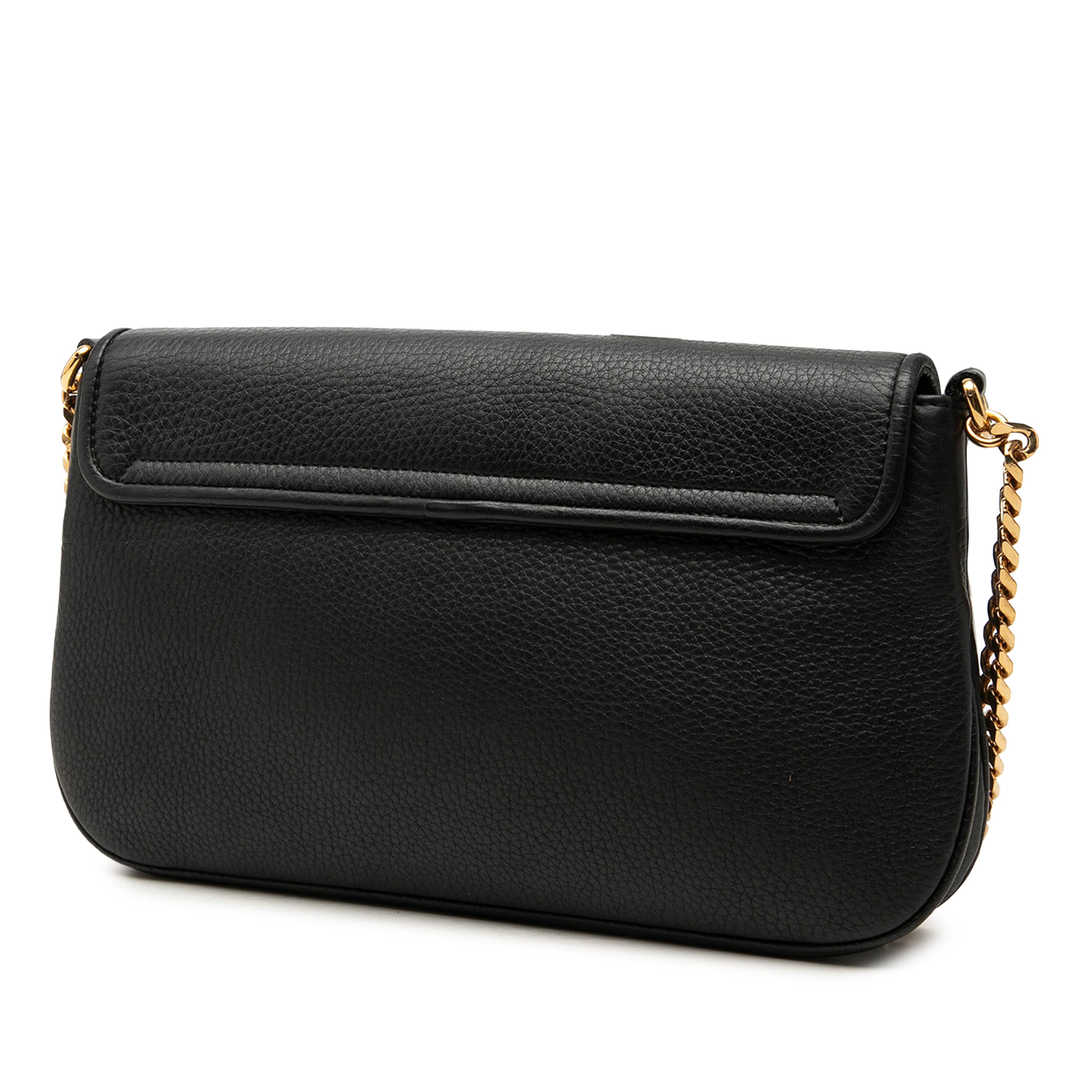 Gucci Medium Calfskin 1973 Chain Shoulder Bag, från Luxclusif, i färgen svart. Klicka för att öppna bilden i stort format