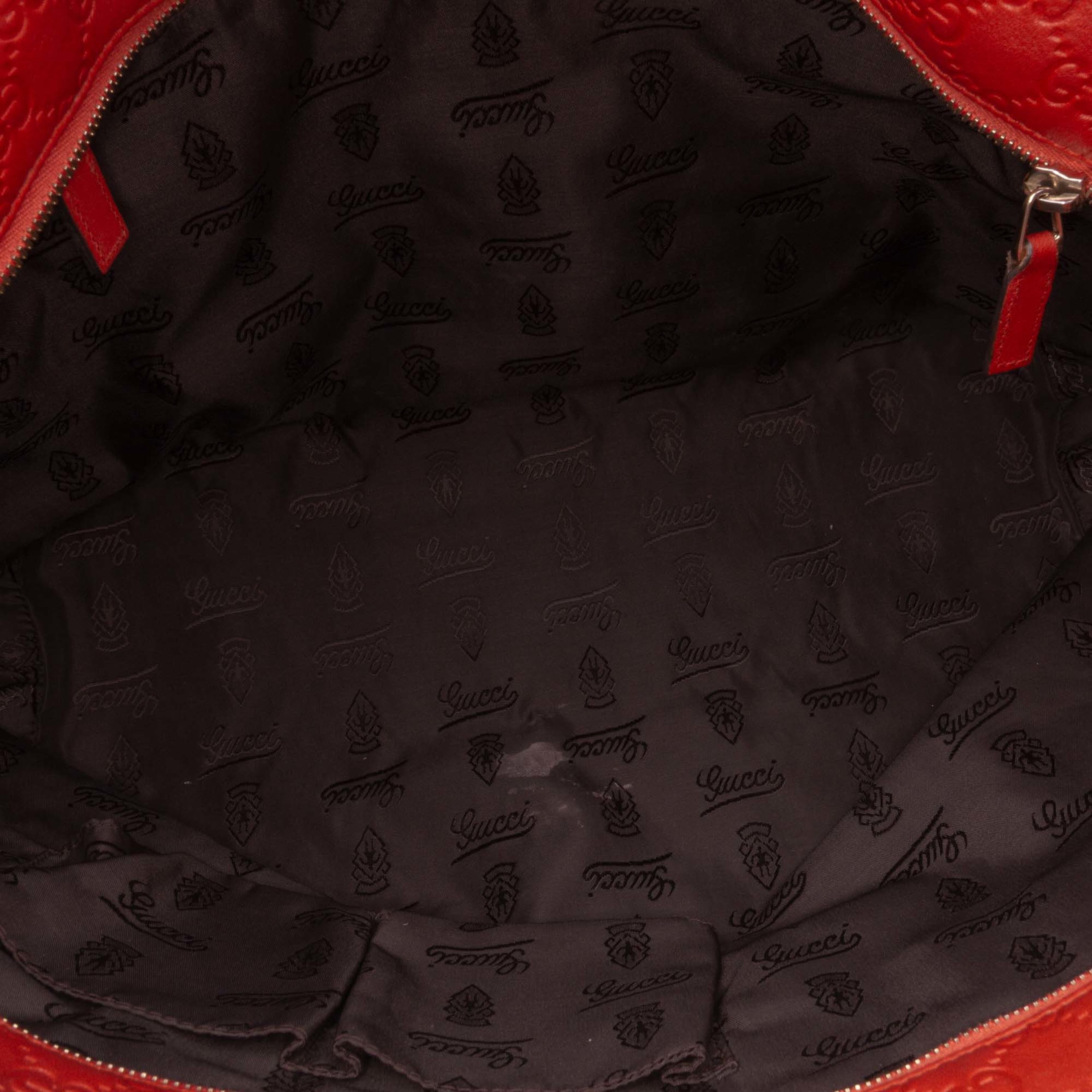 Gucci Medium Guccissima Tote, från Luxclusif, i färgen orange.