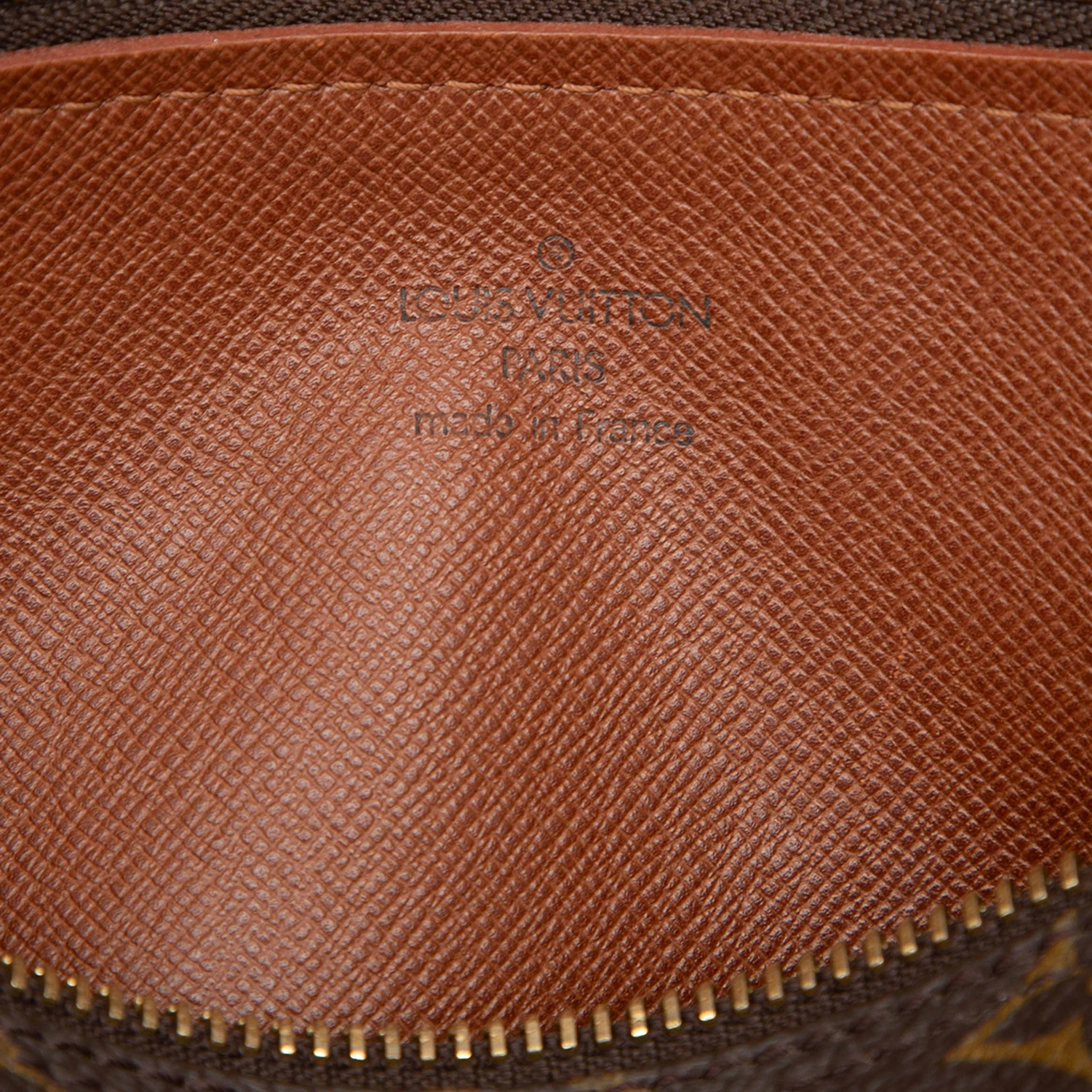 Louis Vuitton Monogram Papillon 26, från Luxclusif, i färgen brown. Klicka för att öppna bilden i stort format