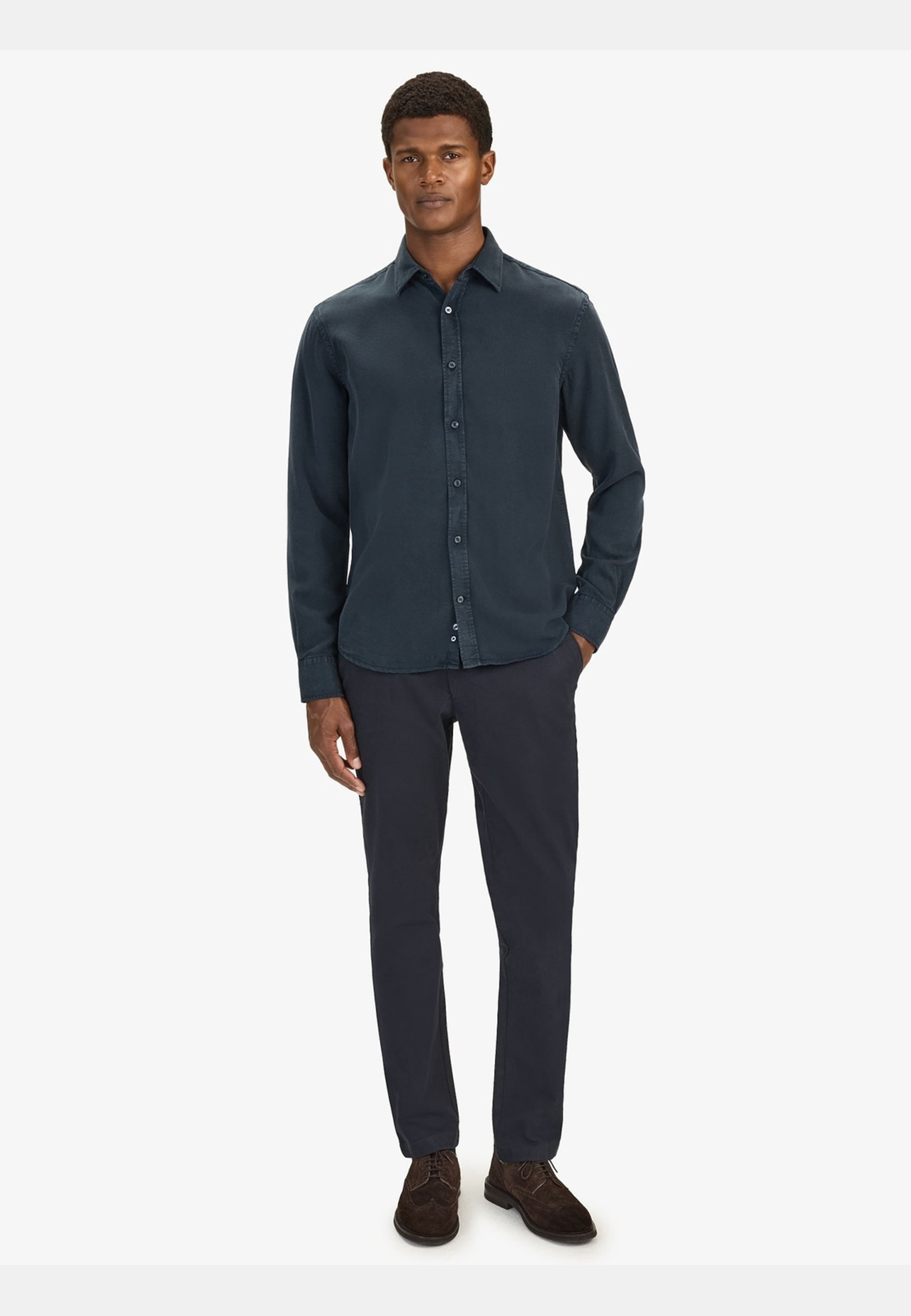 Casual Lyocell Shirt (scott), från John Henric, i färgen dark blue. Klicka för att öppna bilden i stort format