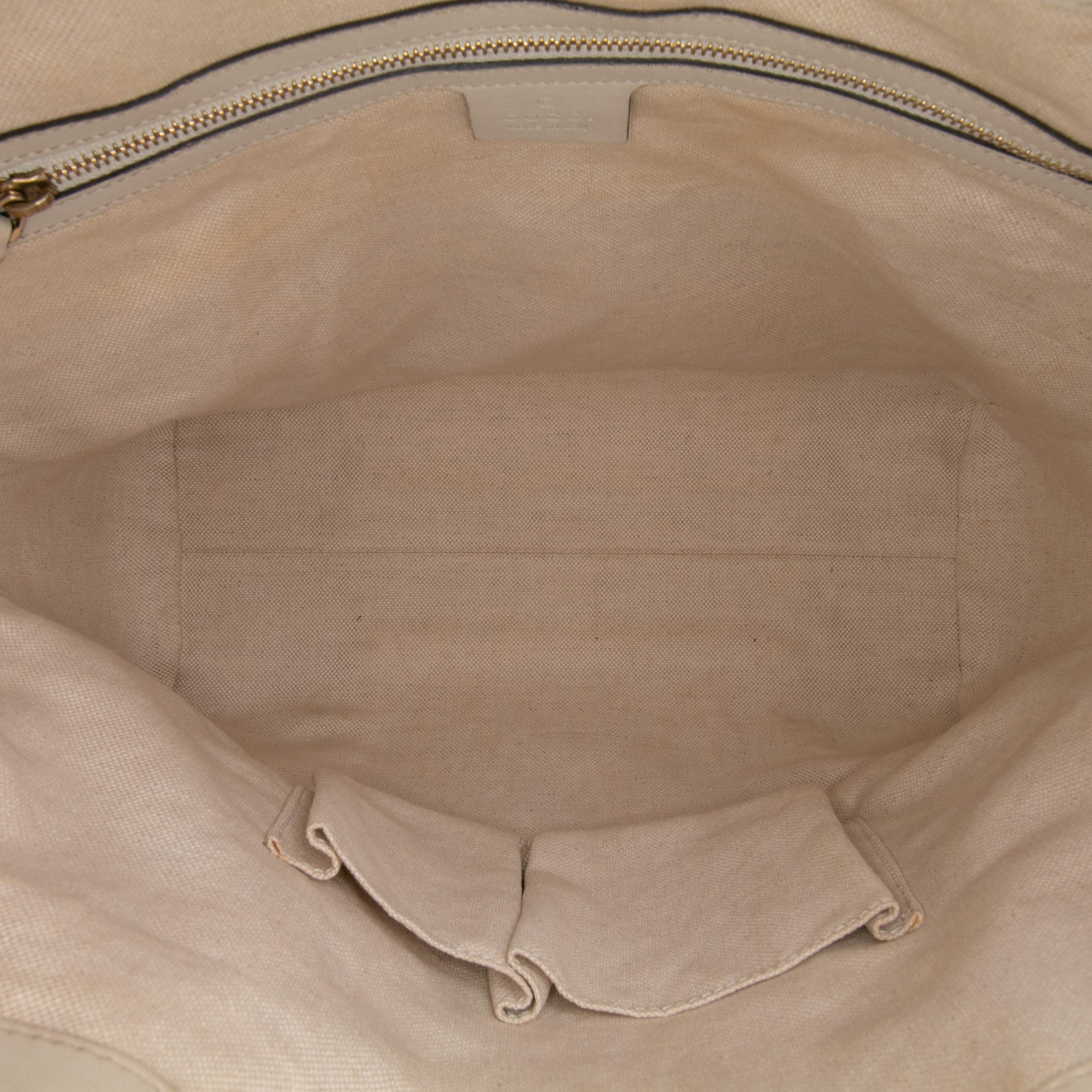 Gucci Guccissima Mayfair Tote, från Luxclusif, i färgen beige. Klicka för att öppna bilden i stort format