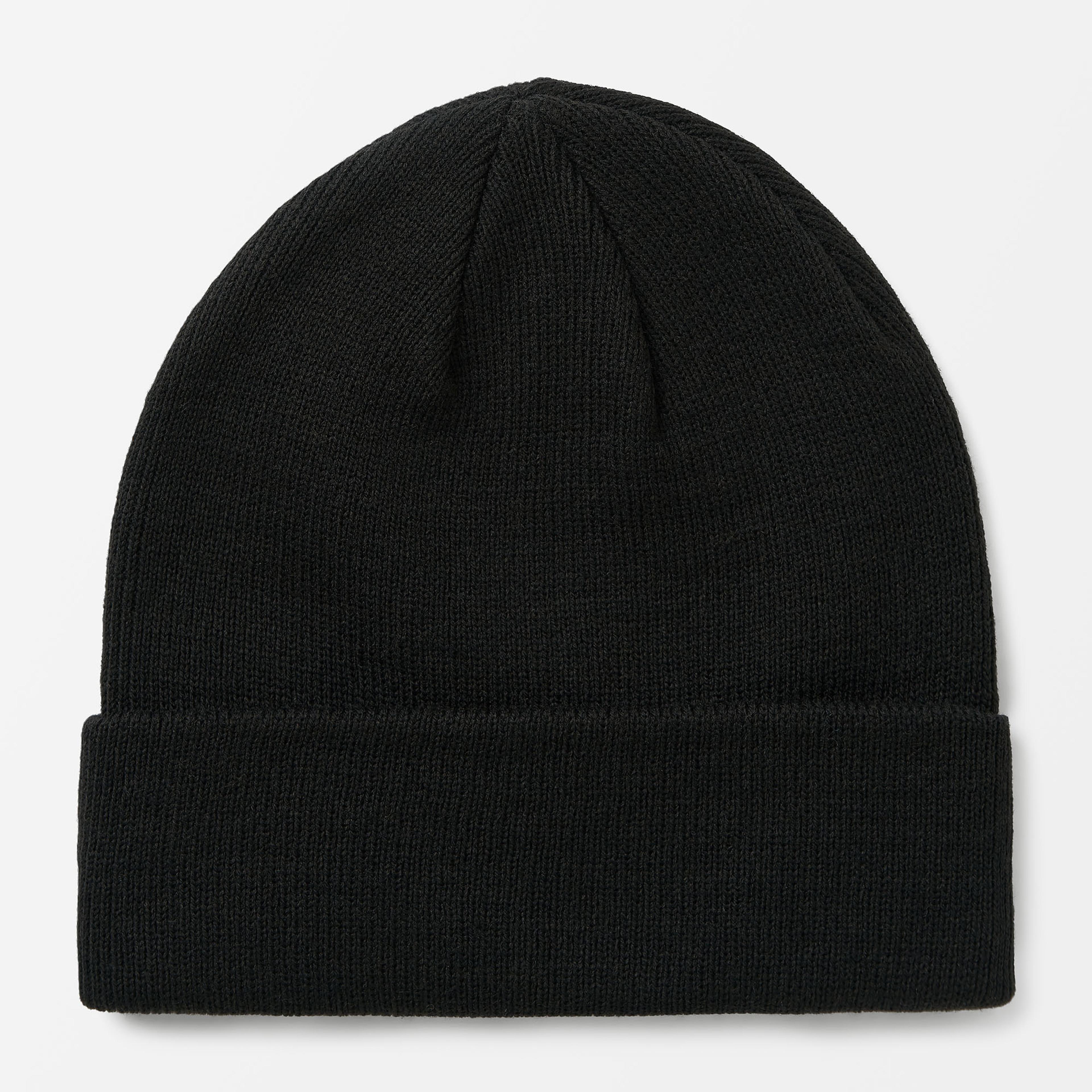 Slätstickad beanie JESSIE, från Å WOMAN, i färgen Black. Klicka för att öppna bilden i stort format