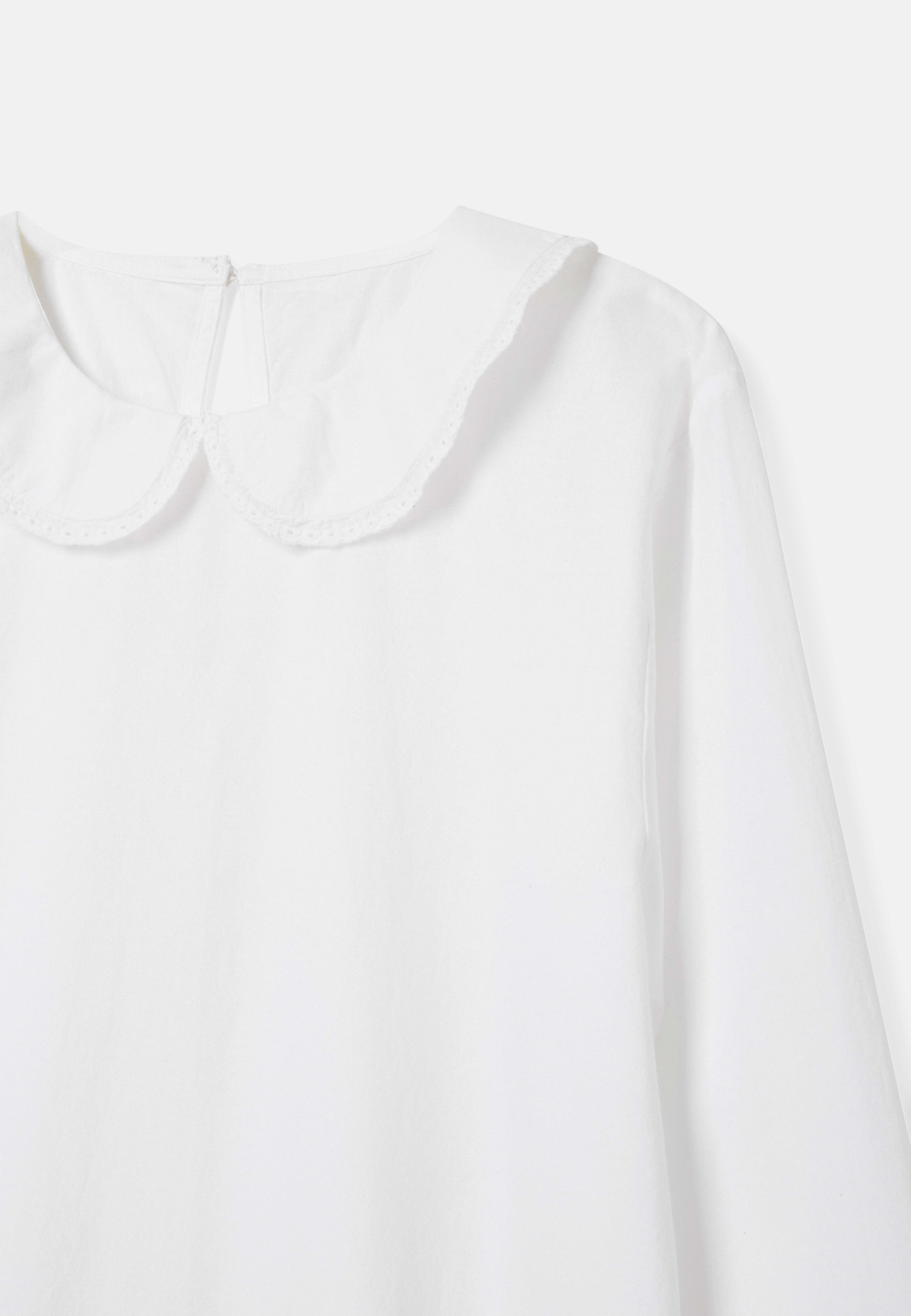 Lucialinne för vuxna, från Å WOMAN, i färgen White. Klicka för att öppna bilden i stort format