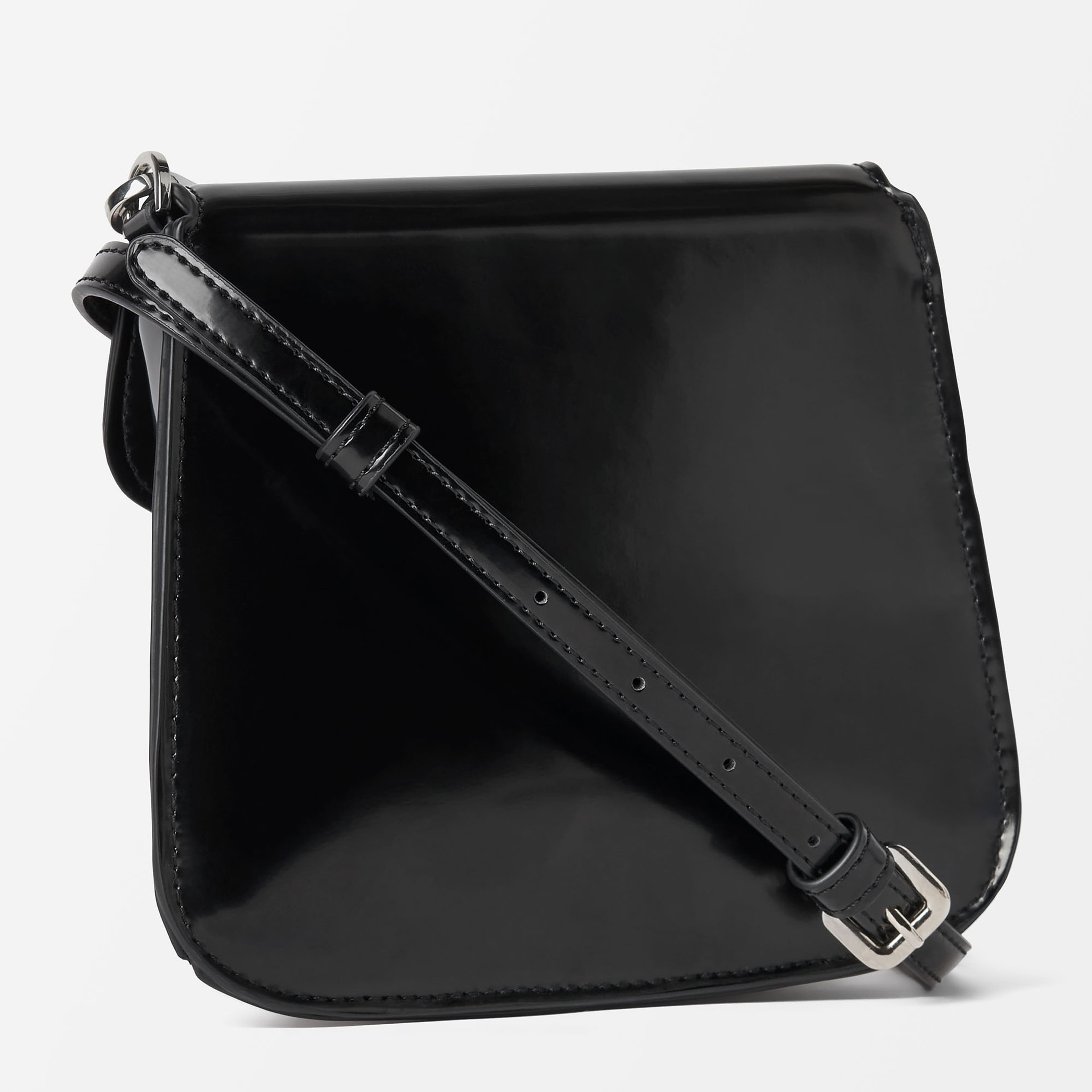 Crossbodyväska KYLIE, från Carin Wester, i färgen Black. Klicka för att öppna bilden i stort format
