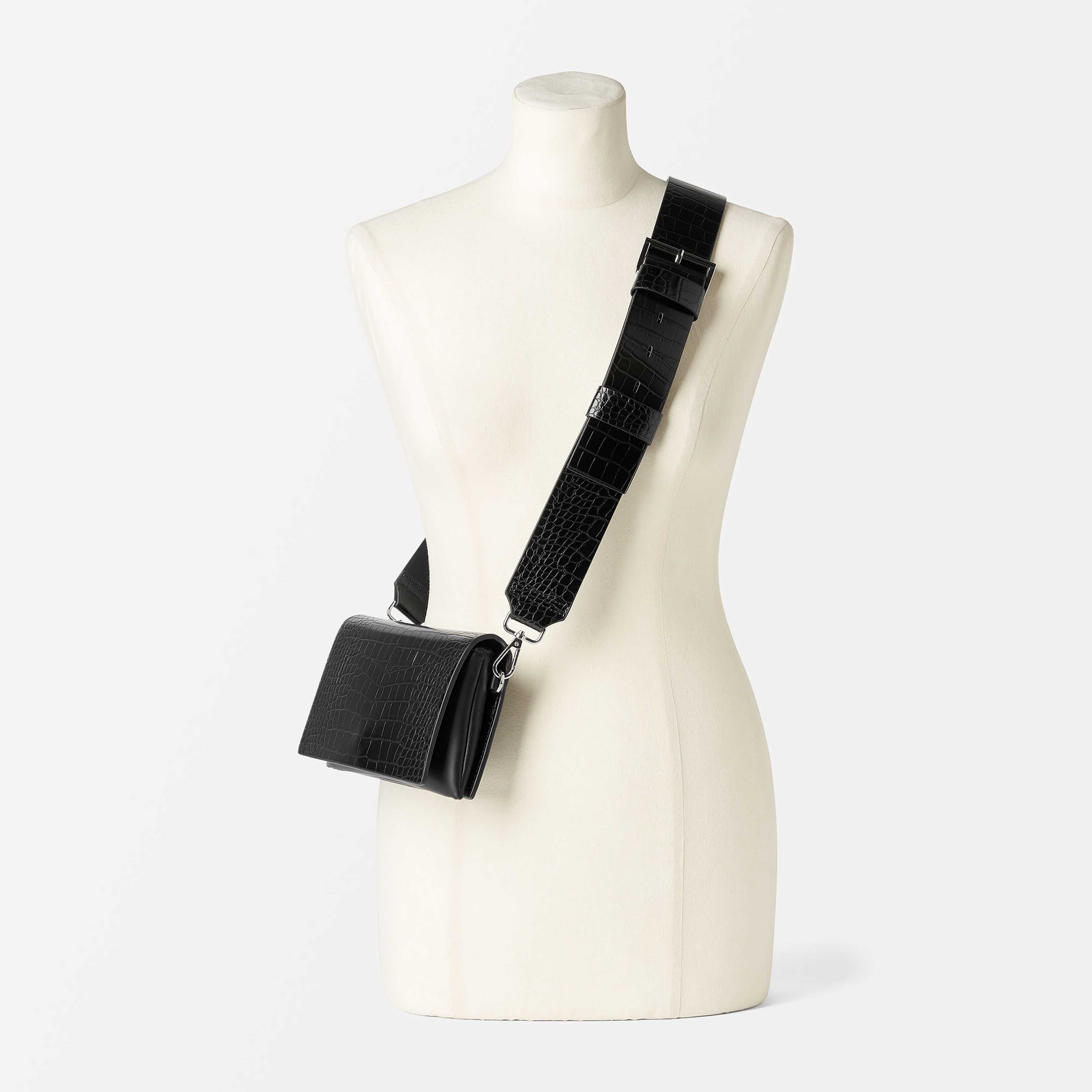 Crossbody PROPORTIONS