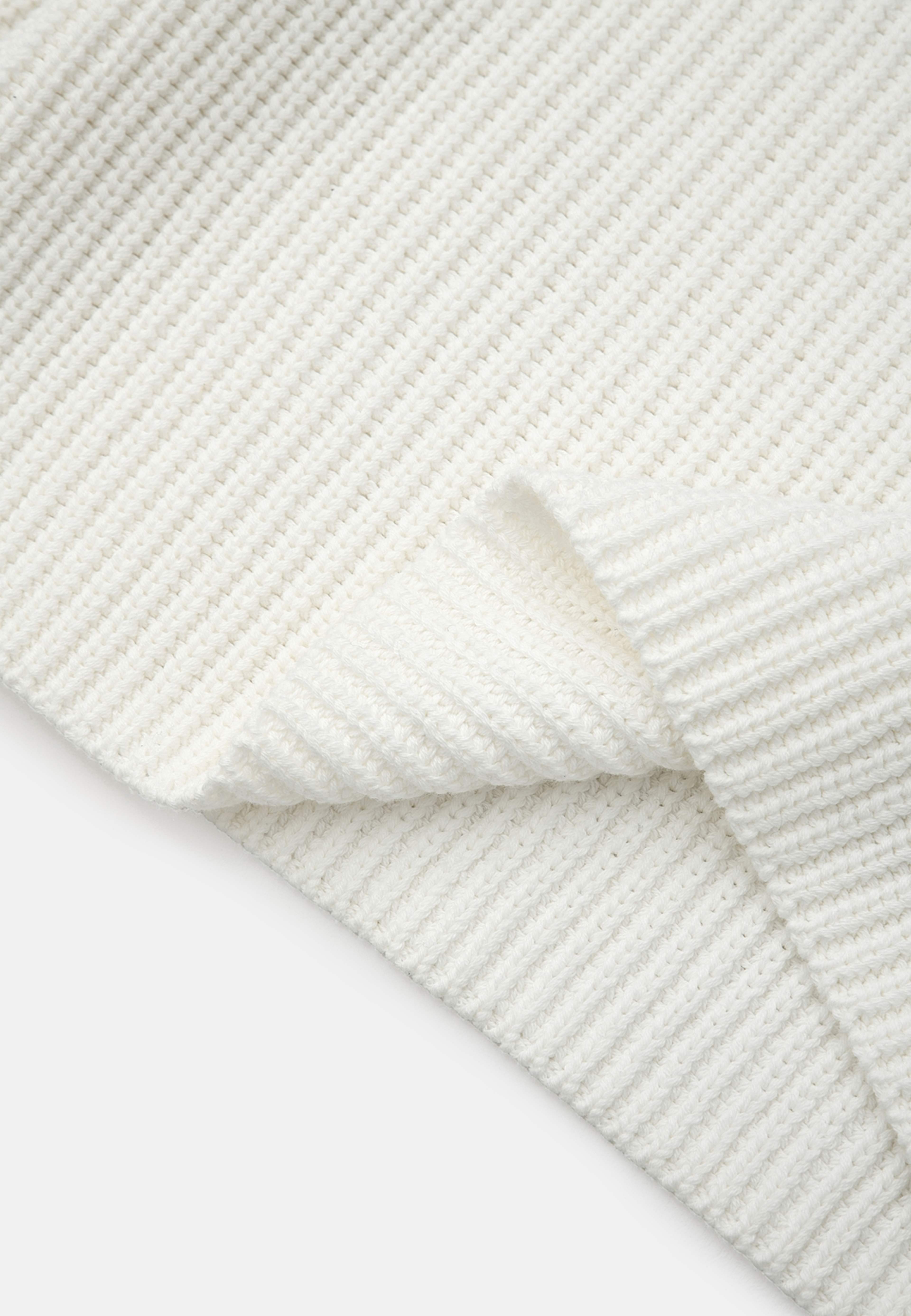 Jumper ISOLA, från Wera, i färgen White. Klicka för att öppna bilden i stort format