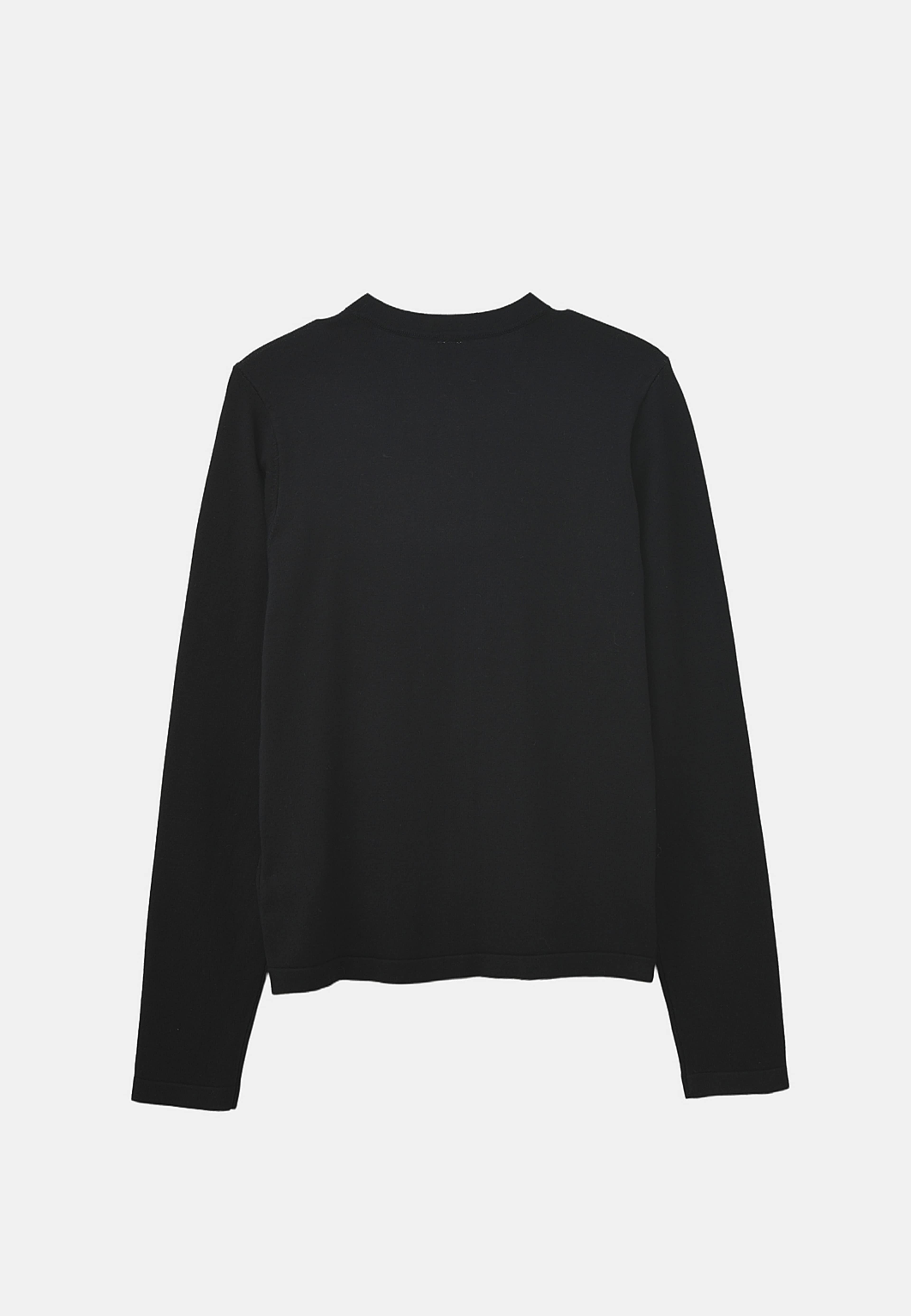 Cardigan INGRID, från Å WOMAN, i färgen Black. Klicka för att öppna bilden i stort format