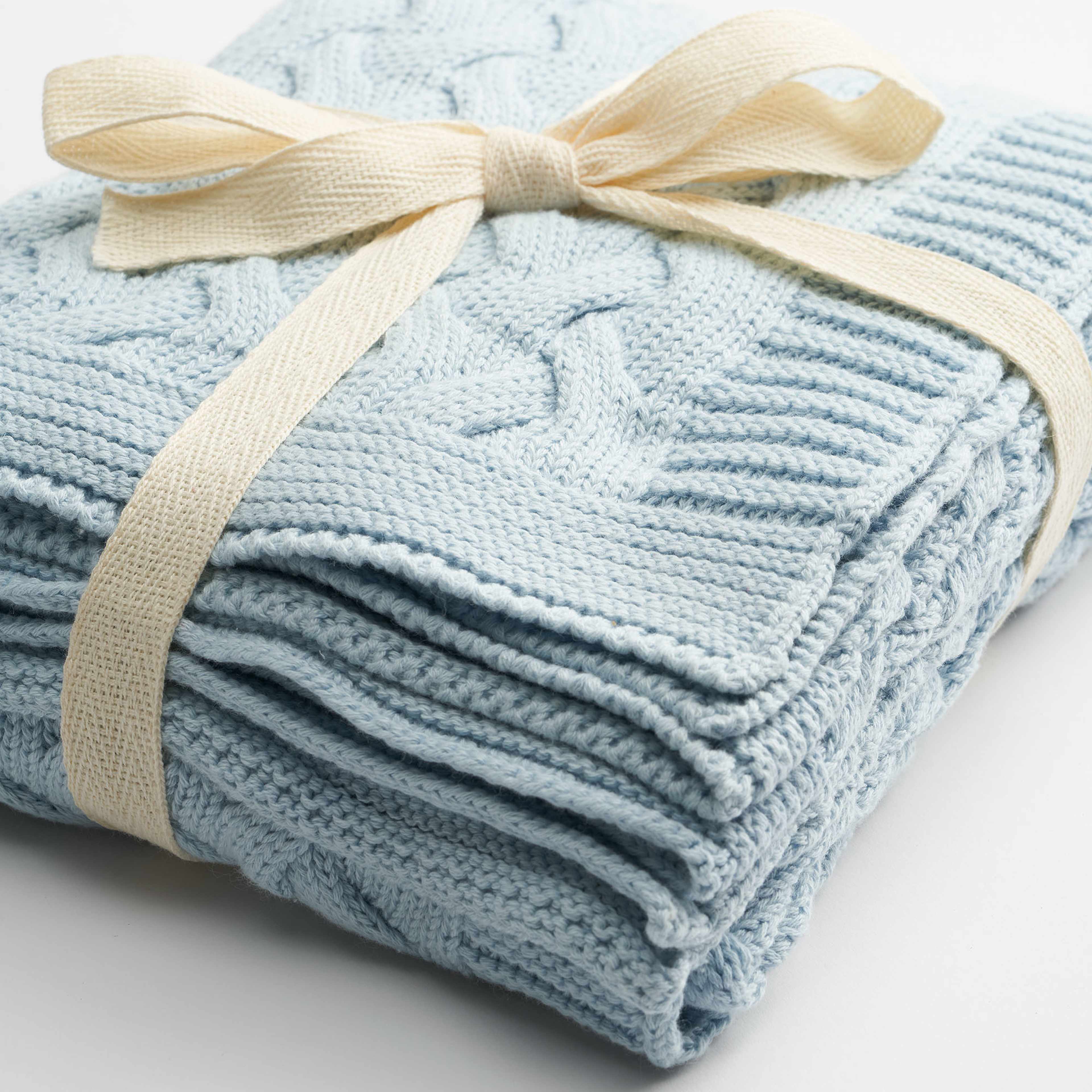 Kabelstickad babyfilt SIGRID