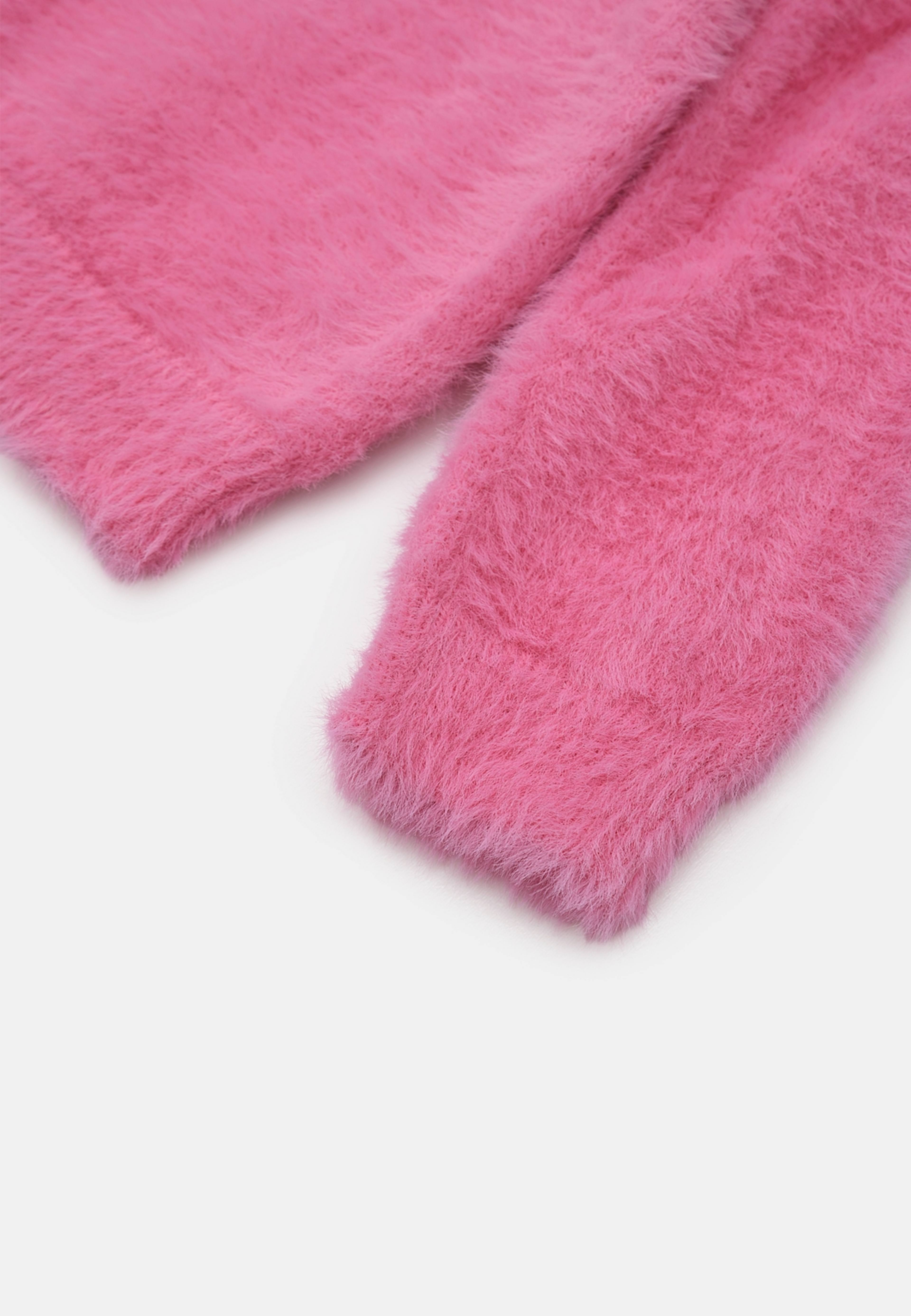 Lurvig tröja ELLEN, från RIKIKI, i färgen Pink. Klicka för att öppna bilden i stort format